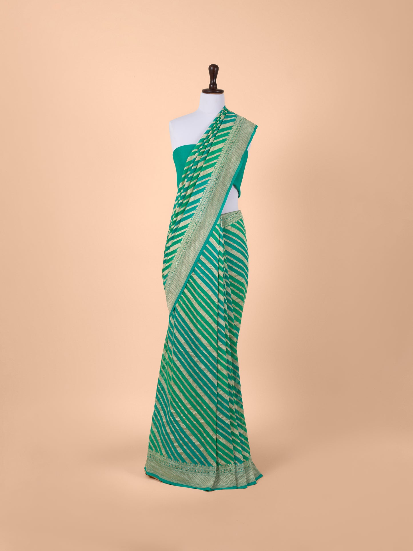 Handwoven Green Georgette Saree