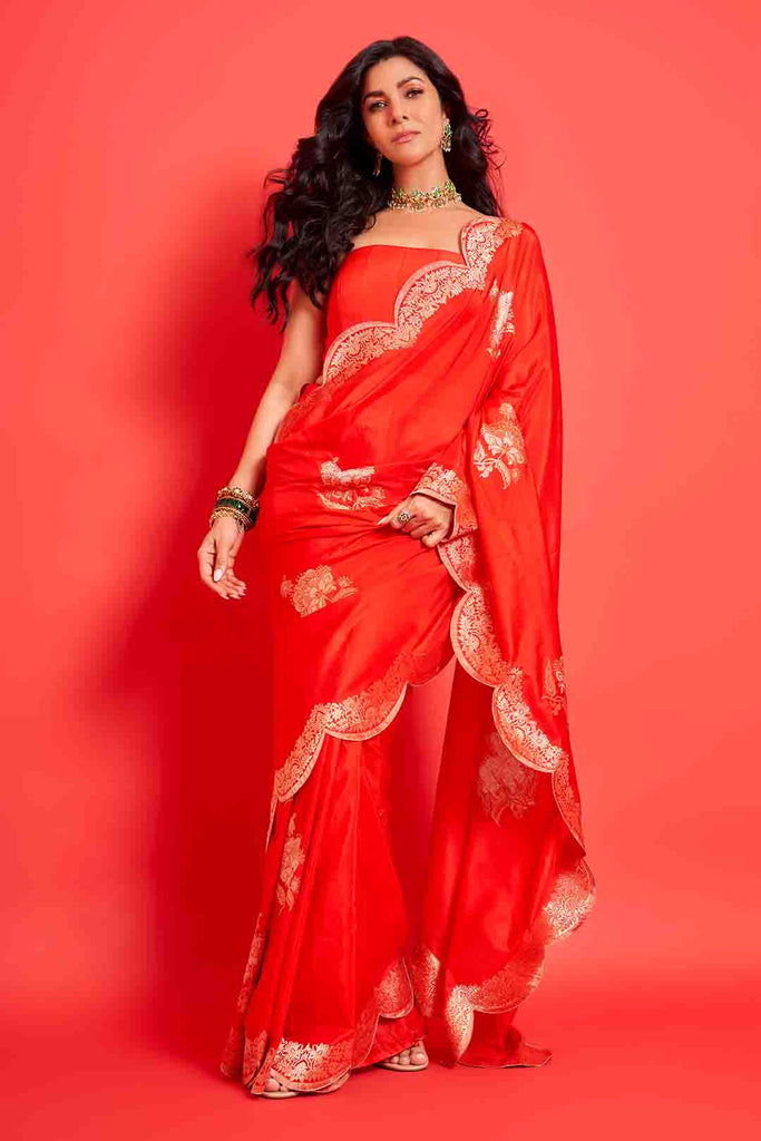 Sayani Gupta in Handwoven Red Silk Saree