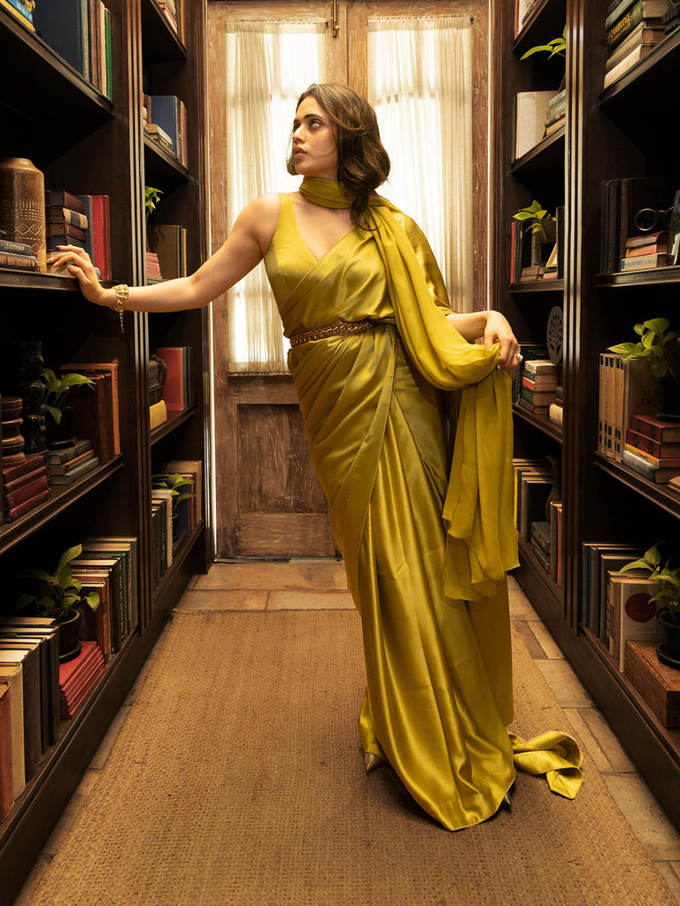 Jasmin Larian Hekmat In Handwoven Citrine Yellow Silk Saree