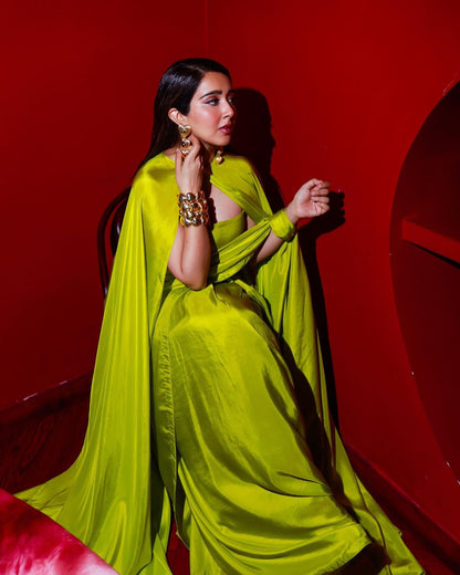Kriti Kharbanda in Handwoven Lime Green Silk Saree