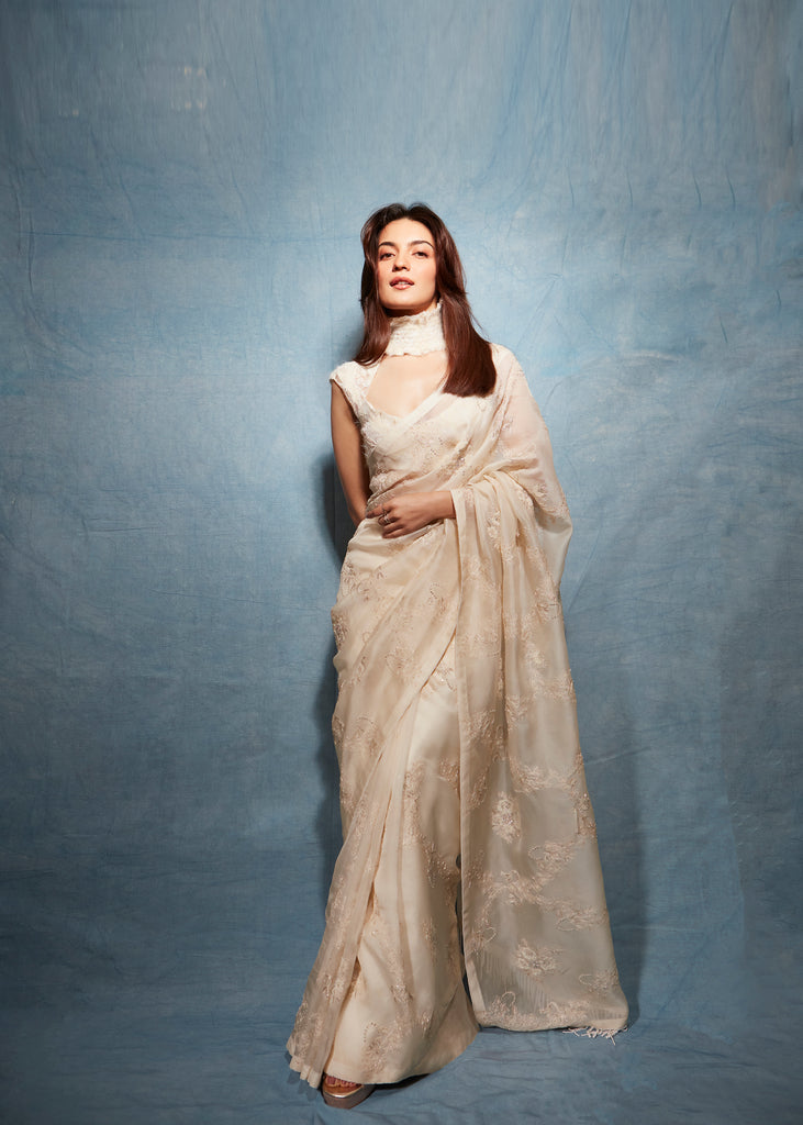 Pratibha Ranta in Handwoven Ecru Organza Embroidered Saree