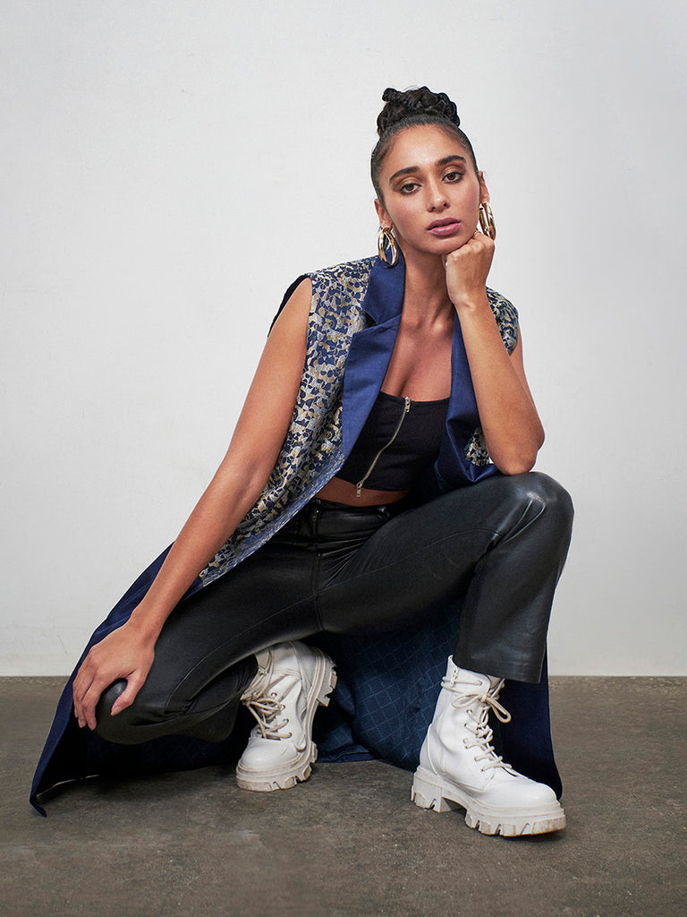 Megabyte Blue Sleeveless coat