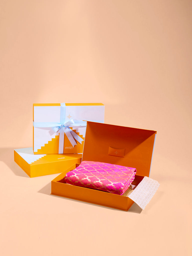 Dia Mirza in Handwoven Pink Georgette Saree