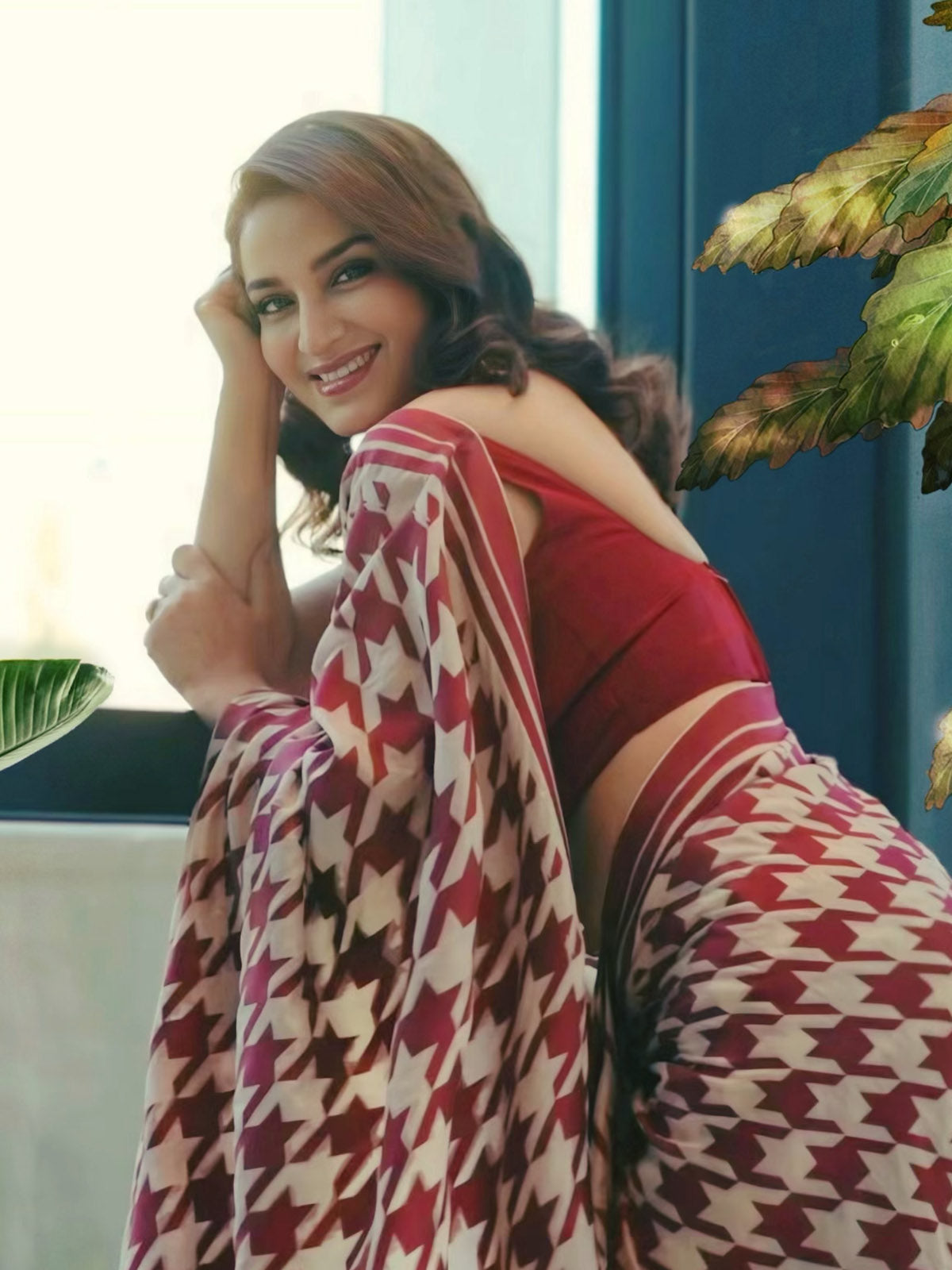 Tisca Chopra in Deep Red Gerum Saree