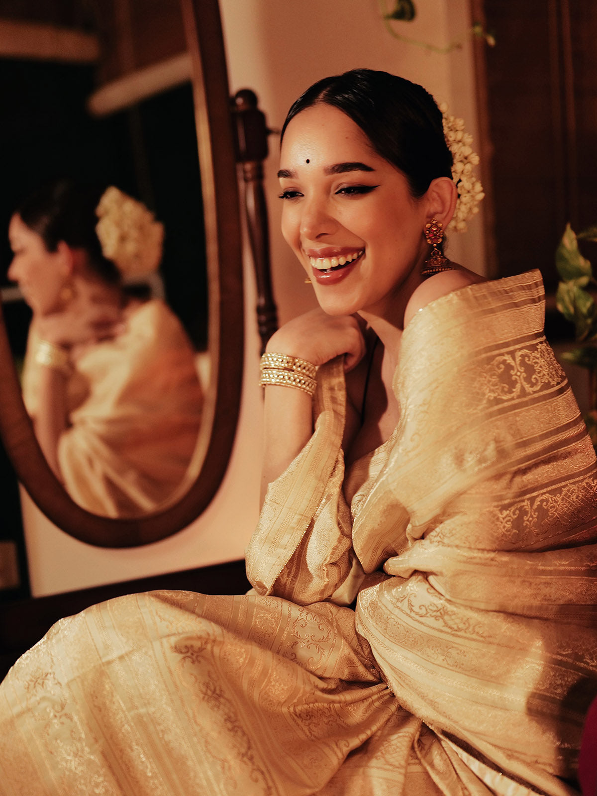 The ‘I do' Saree in Beige