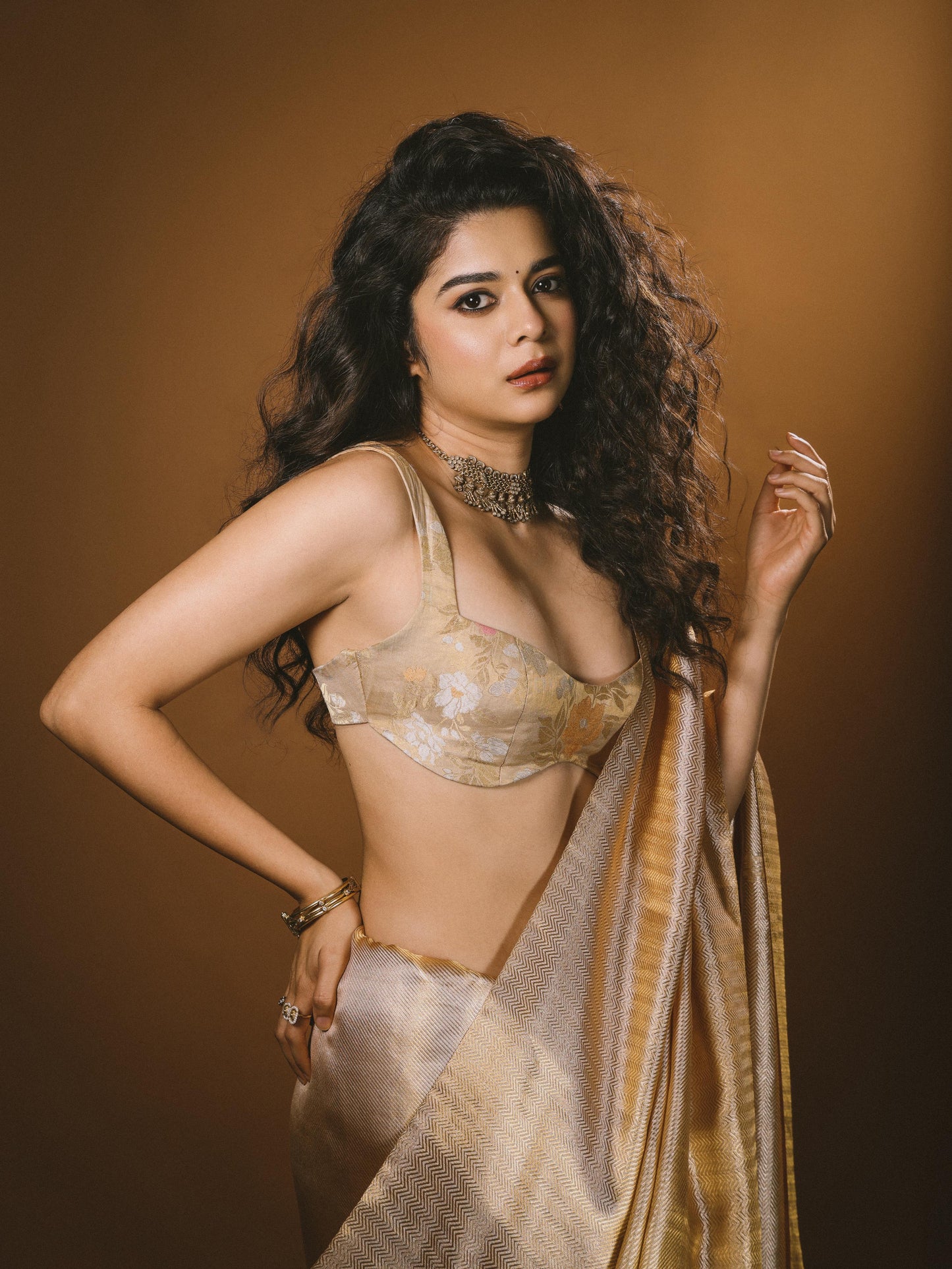 Mithila Palkar in Handwoven Gold Kanjivaram Saree