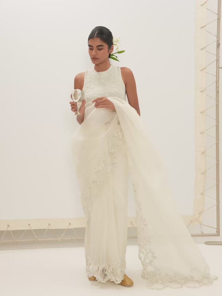 The Luna Saree In Off-white