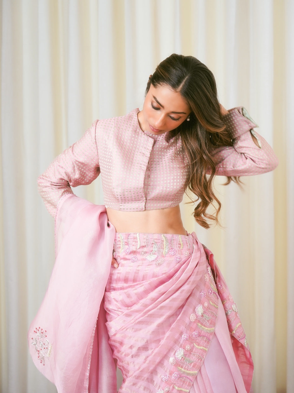 Handwoven Pink Tissue Embroidered Saree