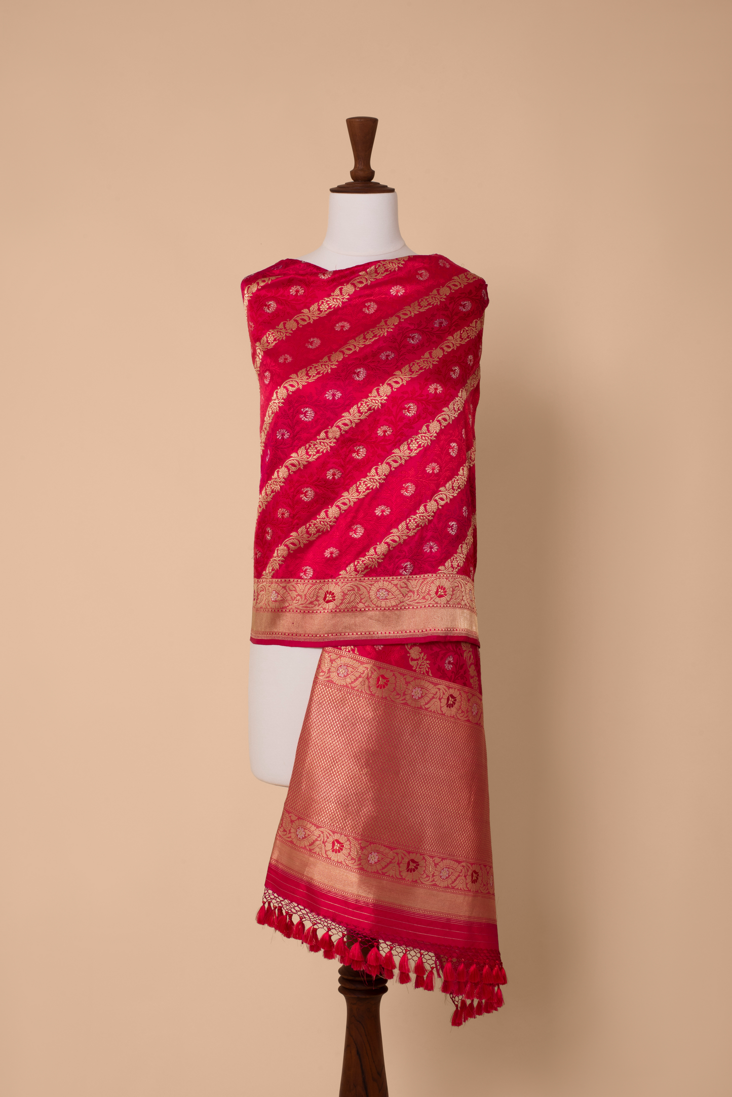 Handwoven Pink Silk Dupatta