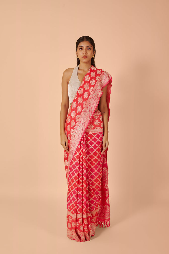 Handwoven Pink Georgette Sari
