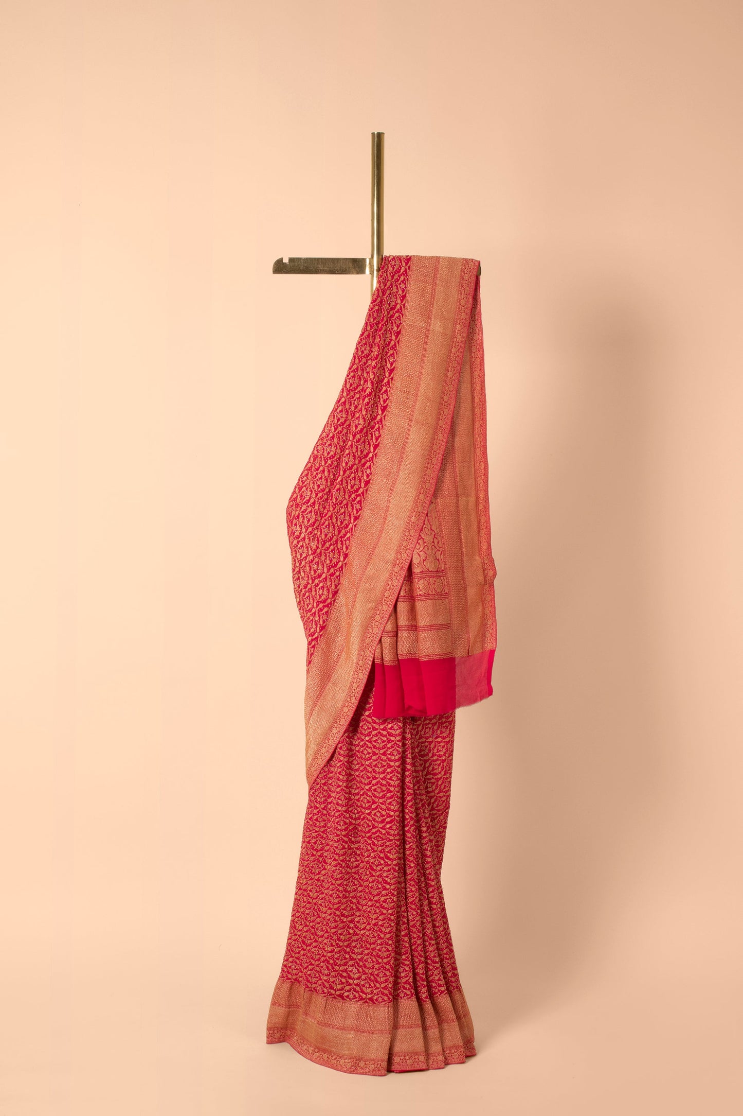 Handwoven Pink Bandhani Sari