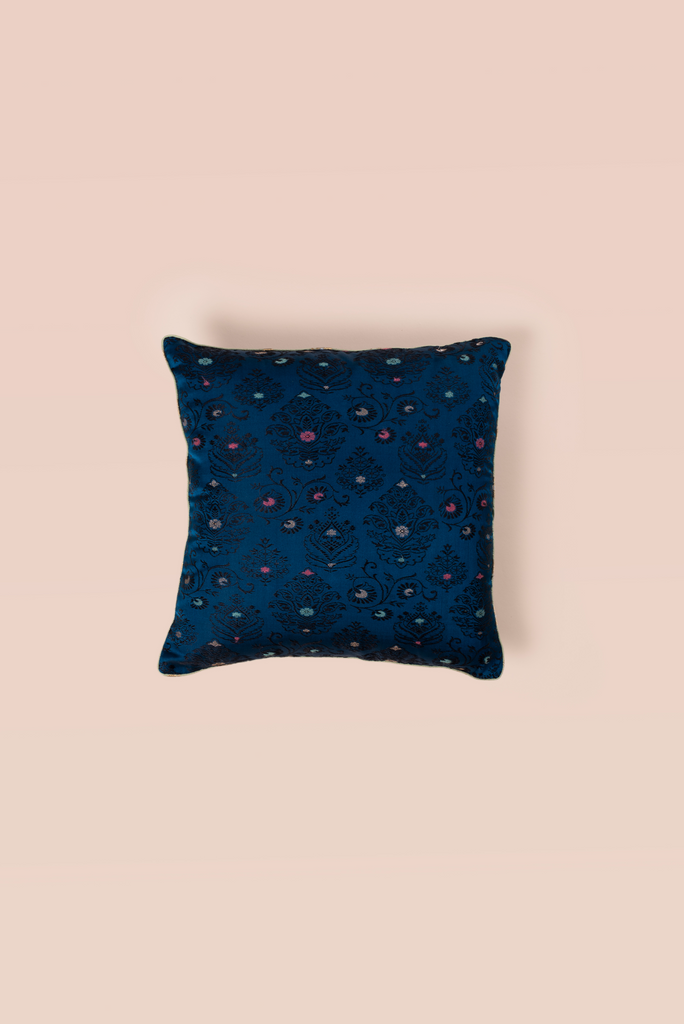 Handwoven Square Silk Cushion Cover
