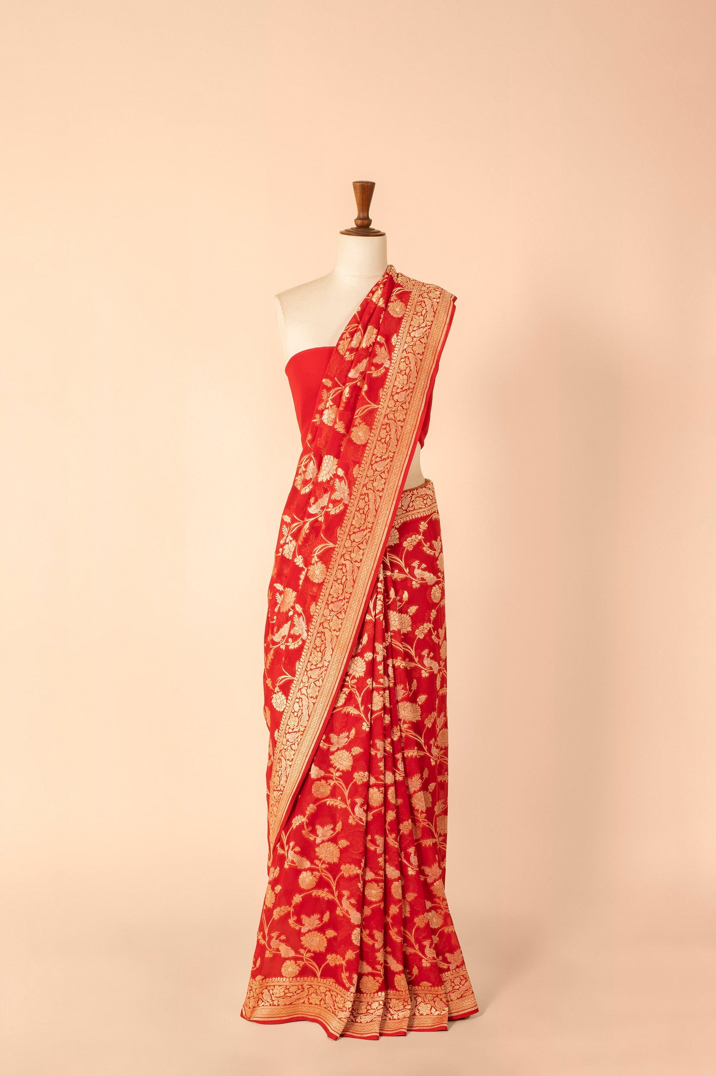 Handwoven Red Georgette Sari