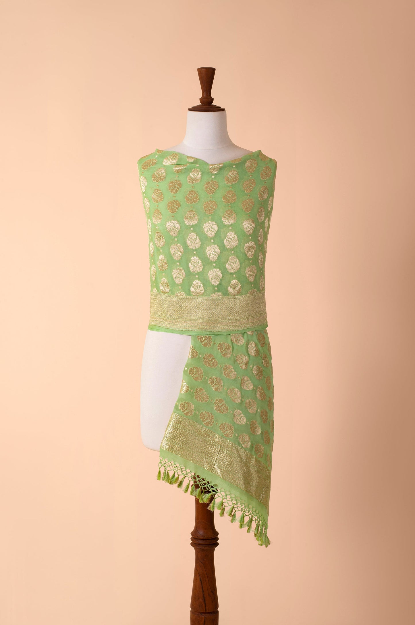 Handwoven Green Georgette Dupatta