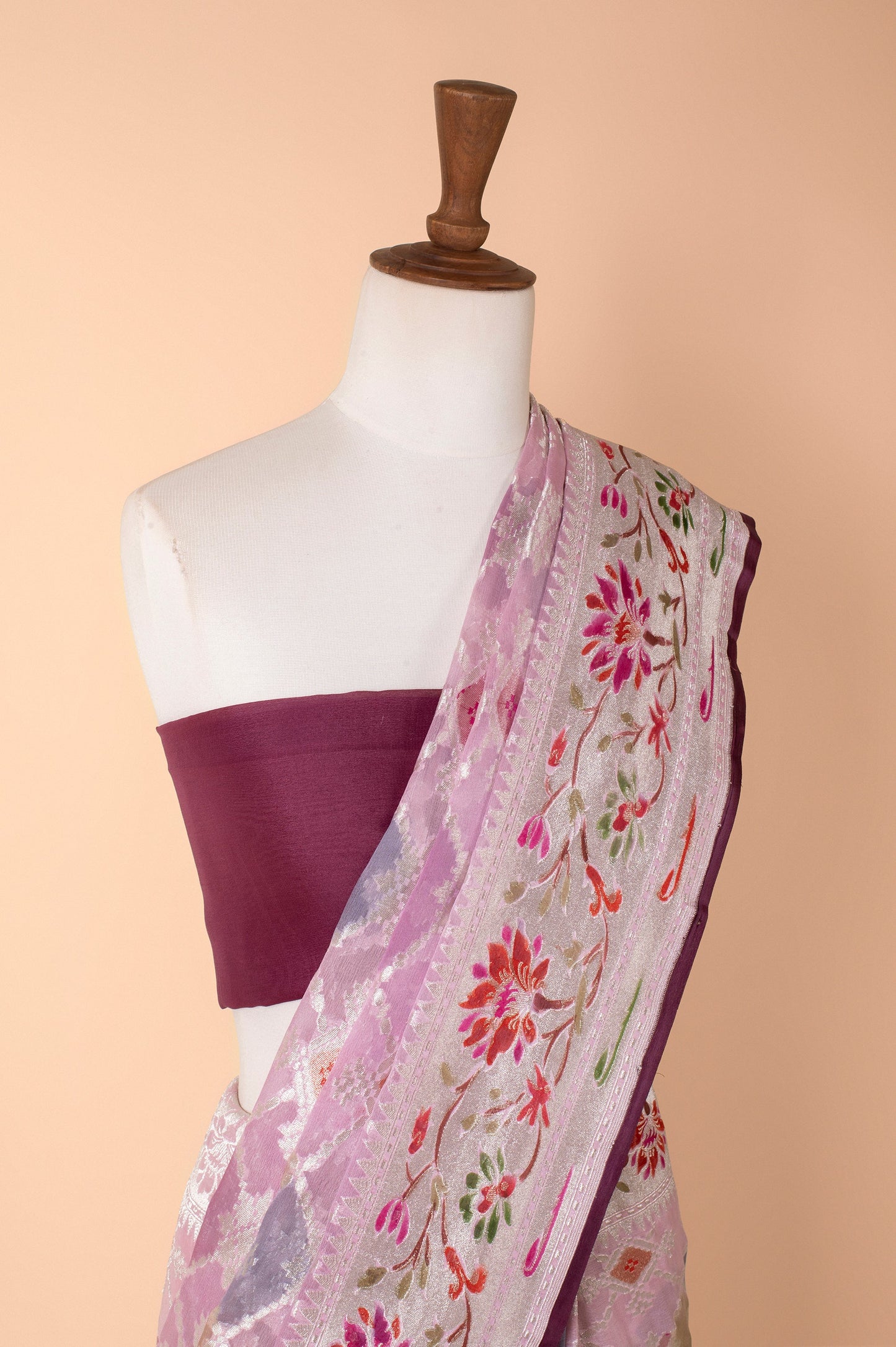 Handwoven Pink Georgette Sari