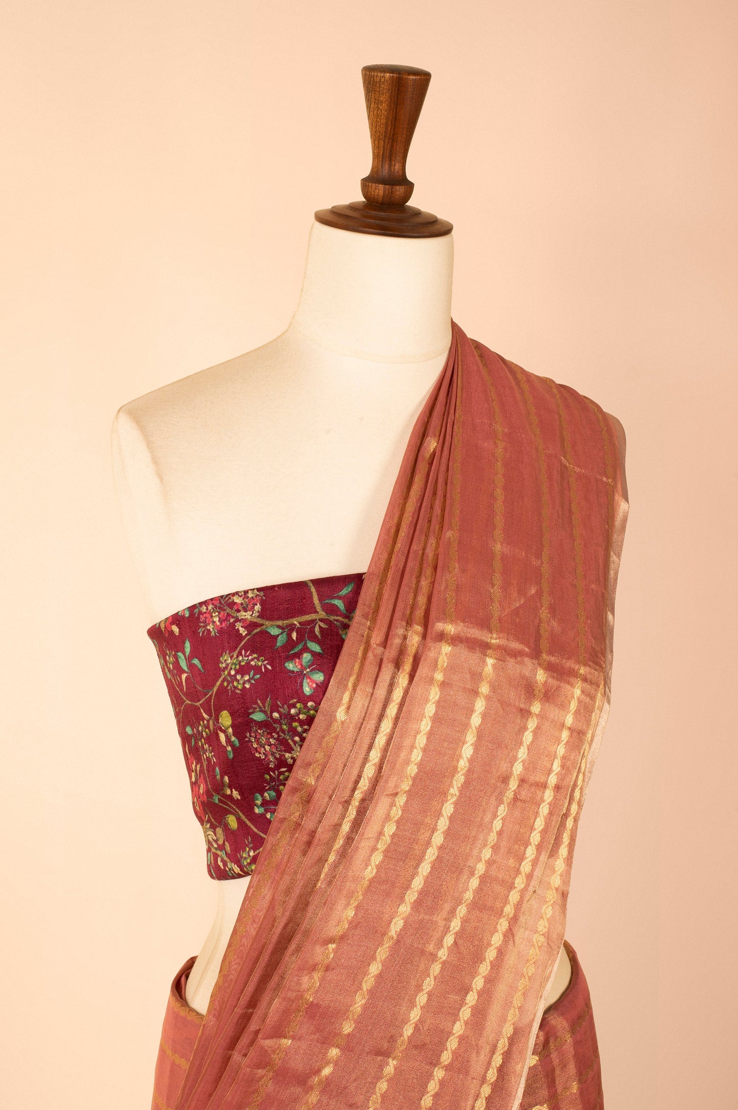 Handwoven Mauve Tissue Sari