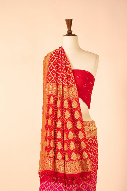 Handwoven Red and Pink Georgette Bandhani Sari