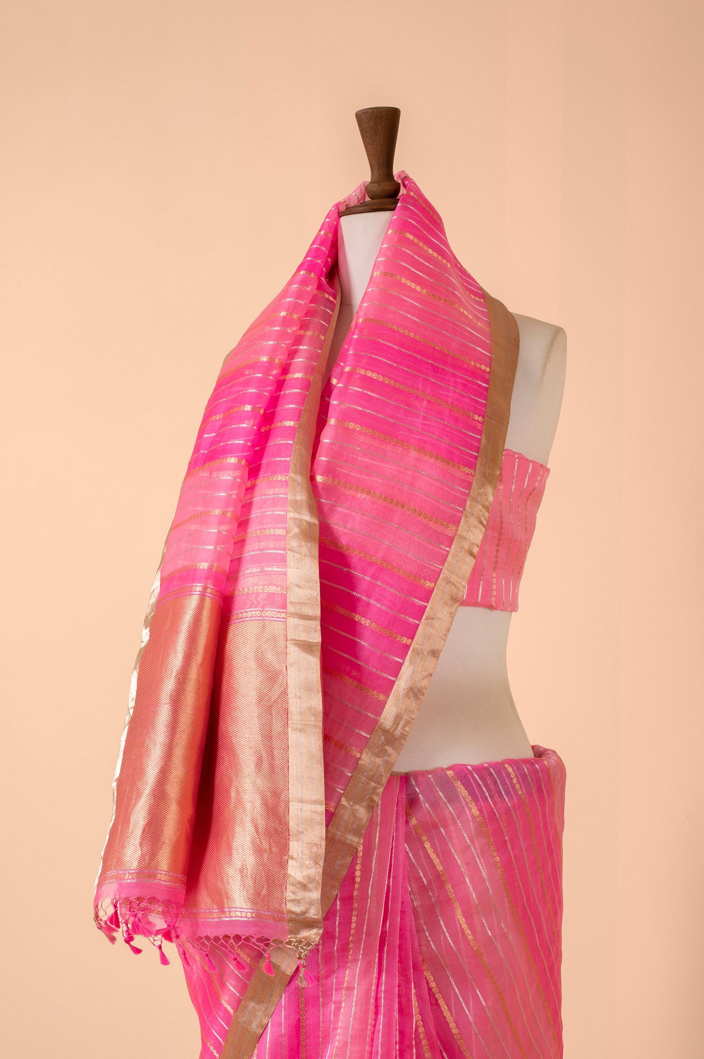 Handwoven Pink Organza Sari