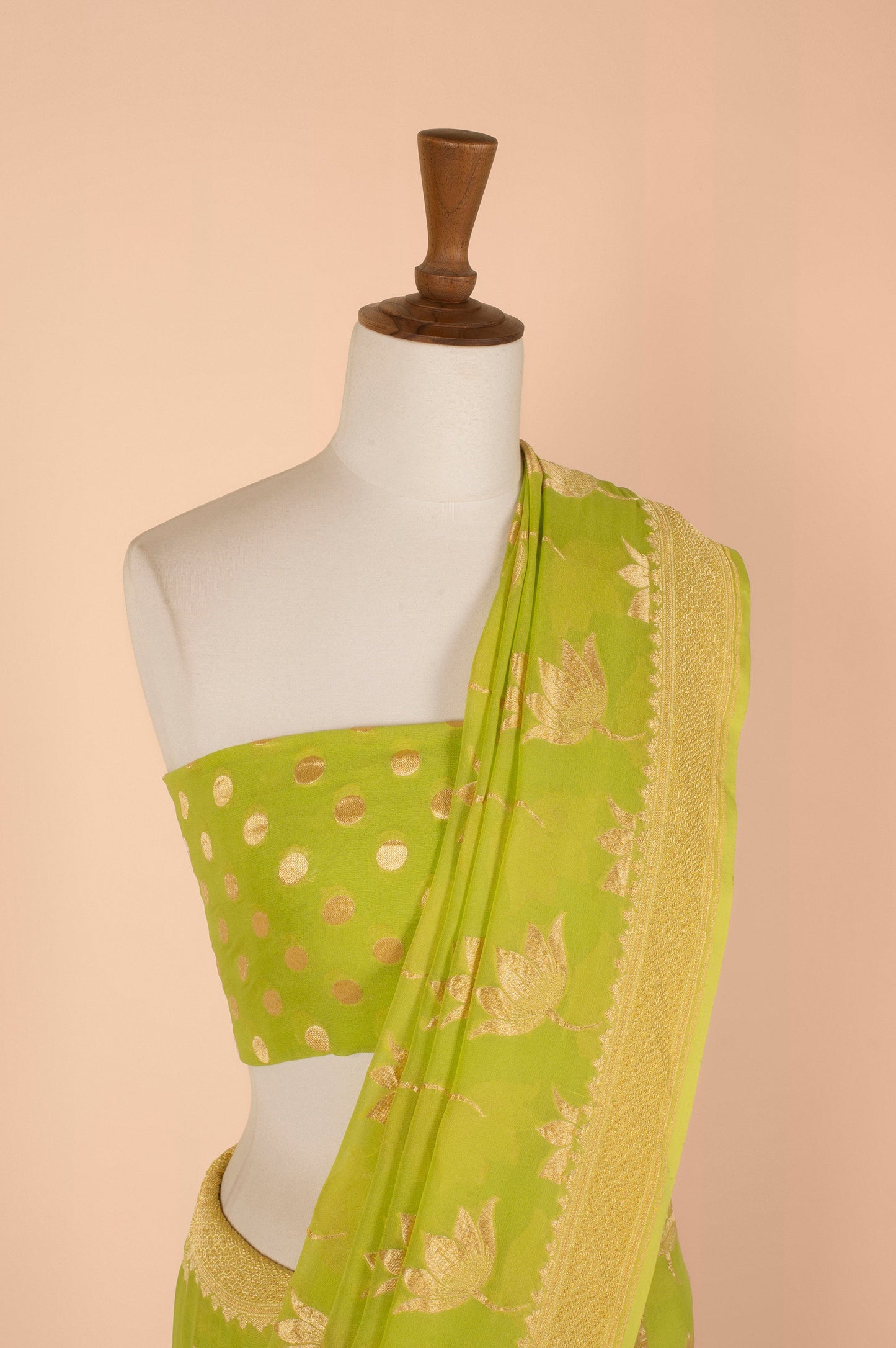 Handwoven Green Georgette Sari