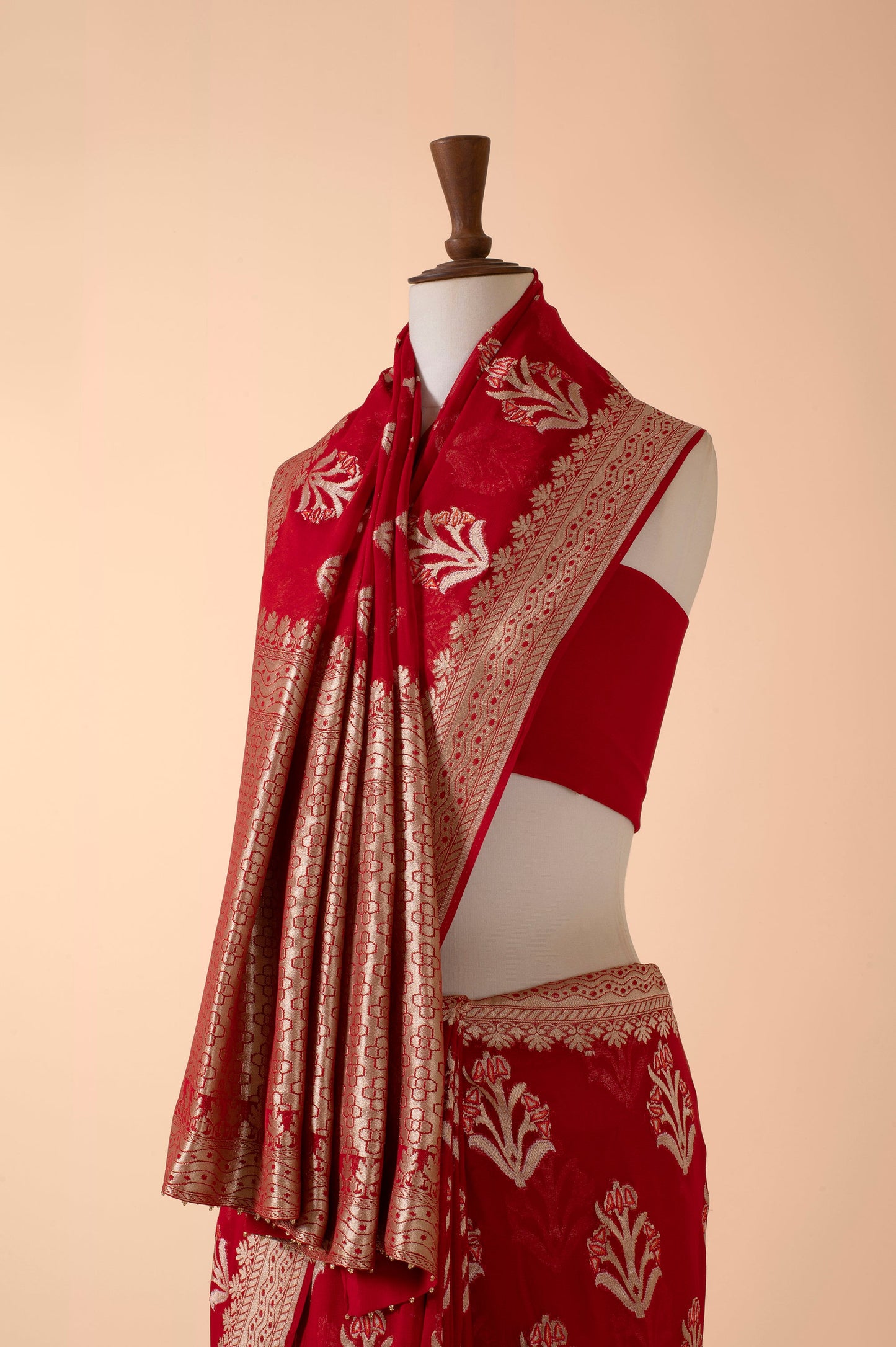 Handwoven Red Georgette Sari