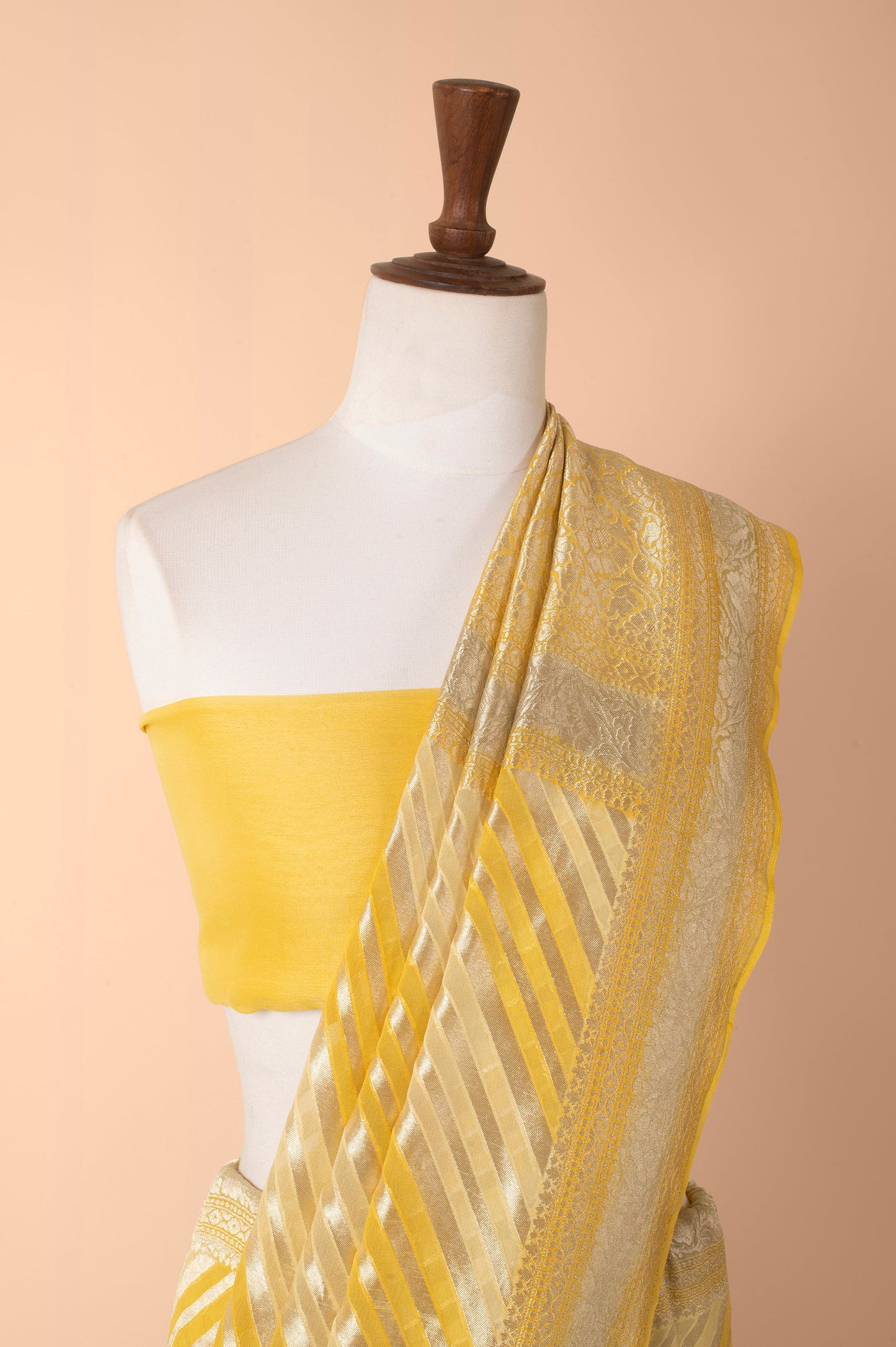 Handwoven Yellow Georgette Sari