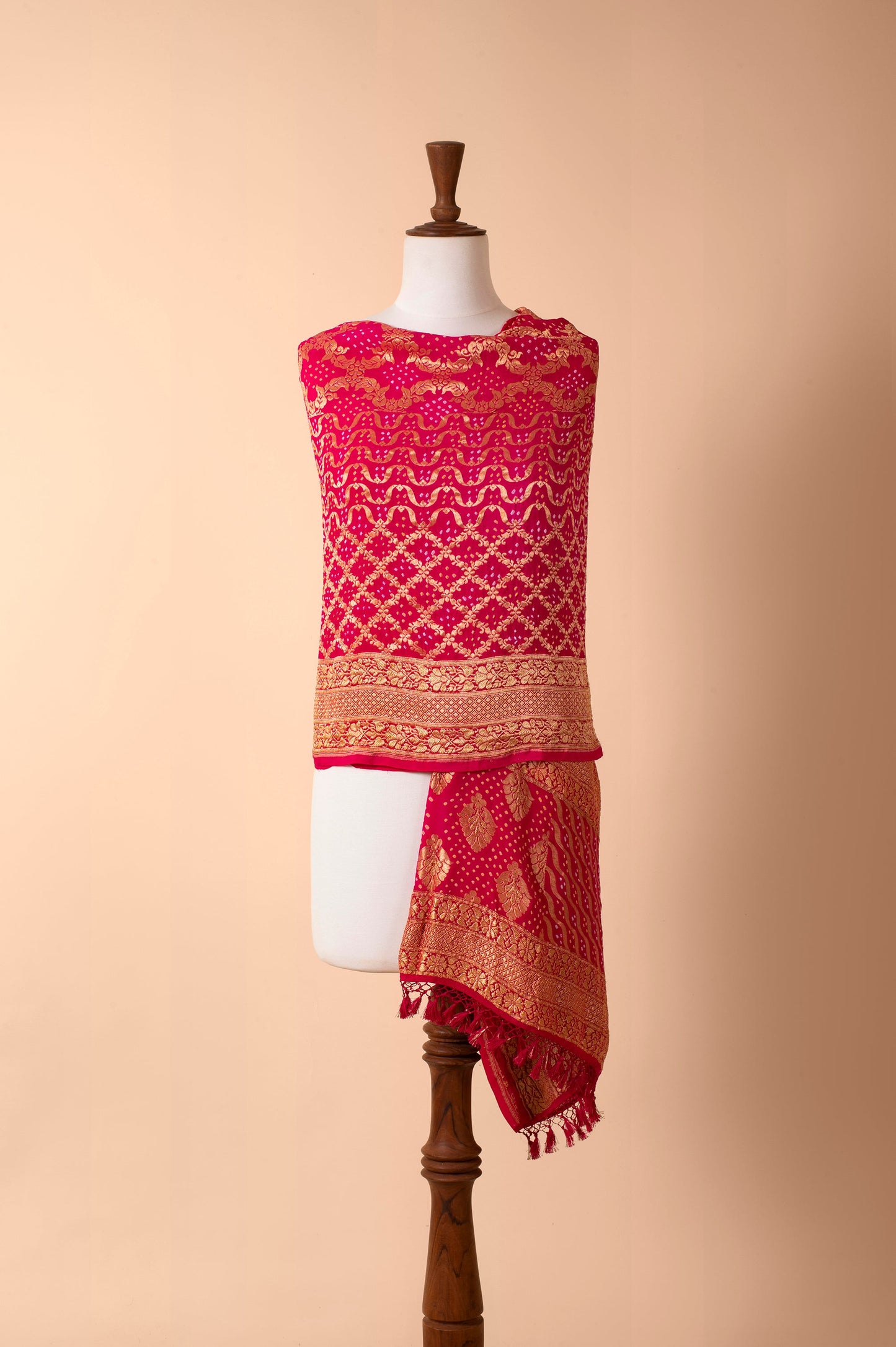 Handwoven Pink Bandhani Dupatta