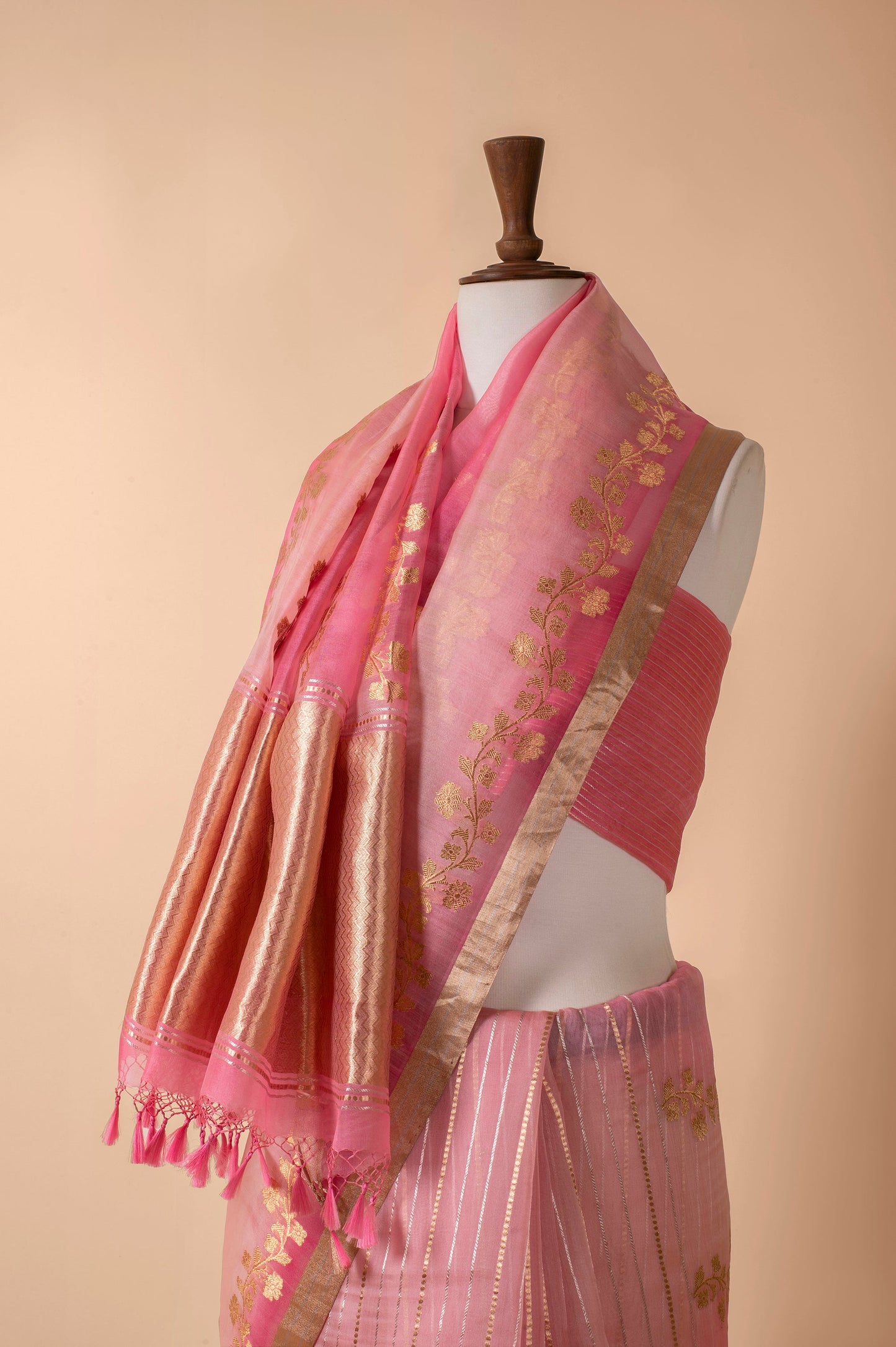 Handwoven Pink Organza Sari