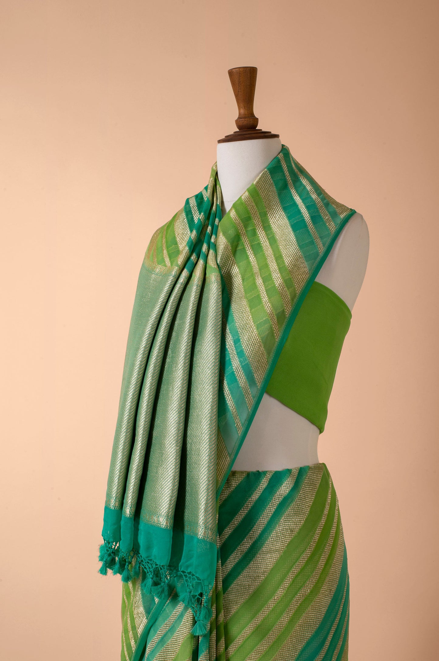 Handwoven Green Georgette Sari