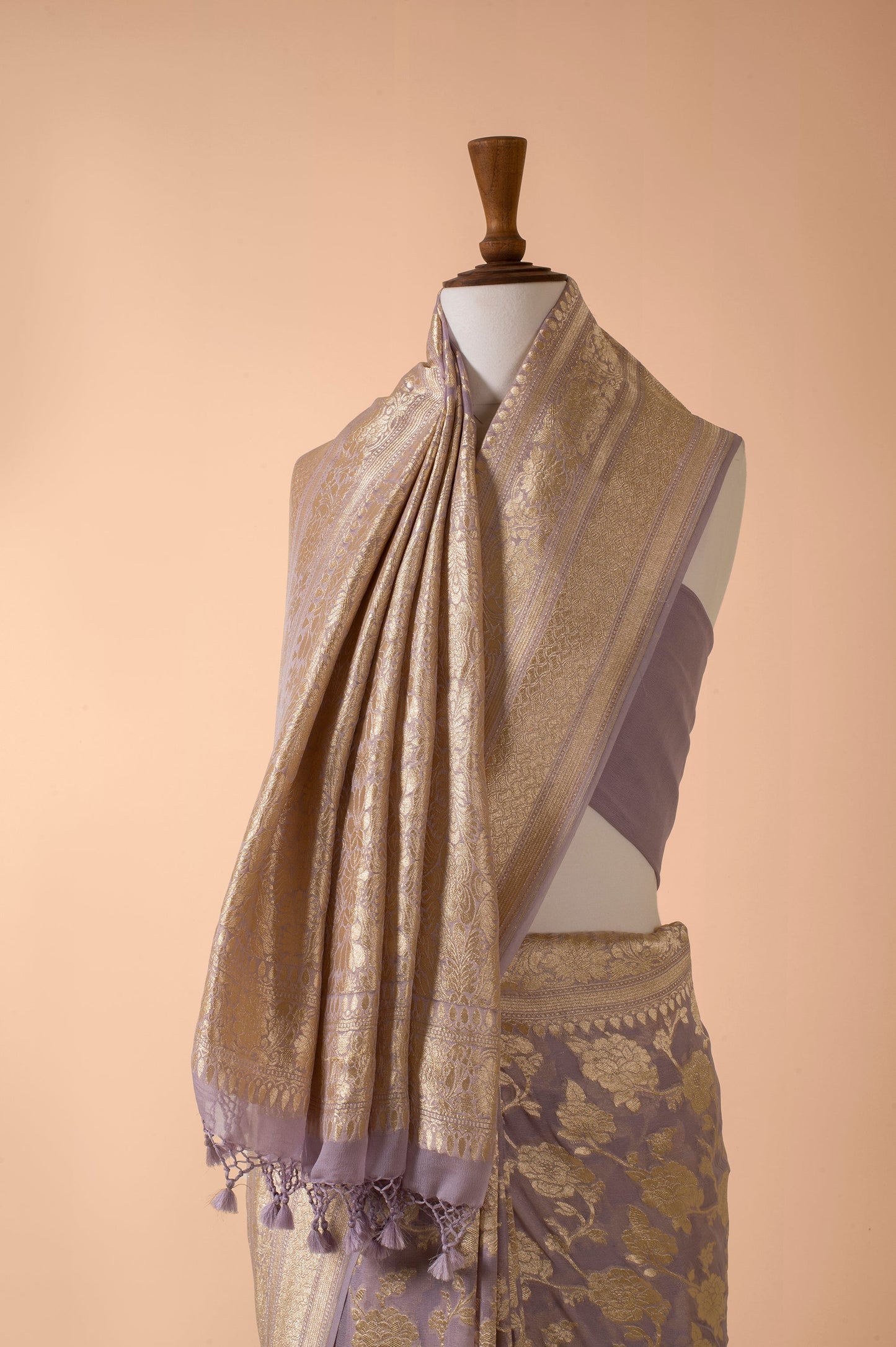 Handwoven Mauve Georgette Sari