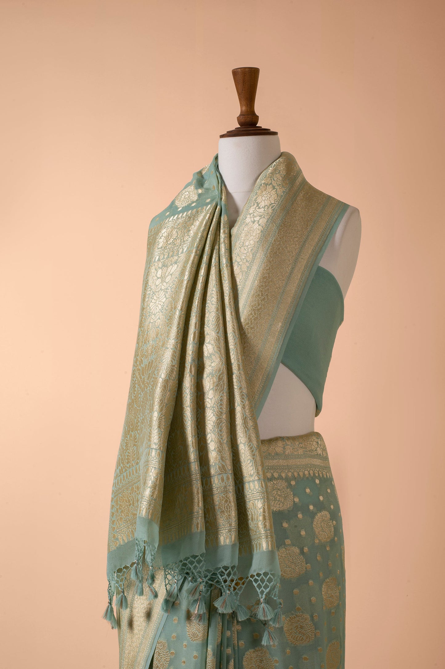 Handwoven Blue Georgette Saree