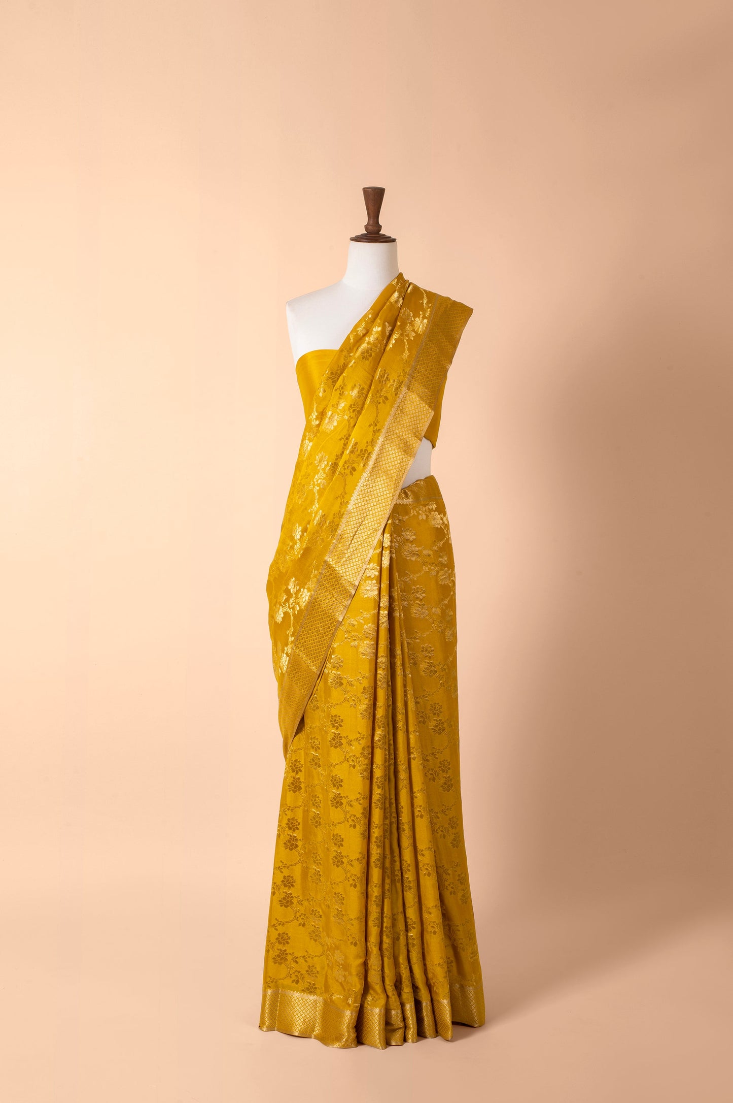 Handwoven Yellow Georgette Sari