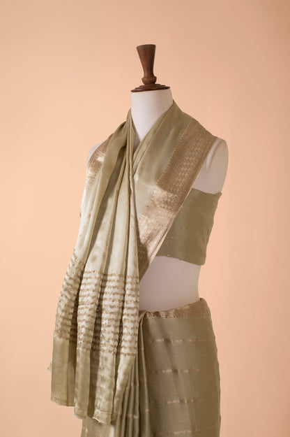 Handwoven Green Satin Crepe Sari