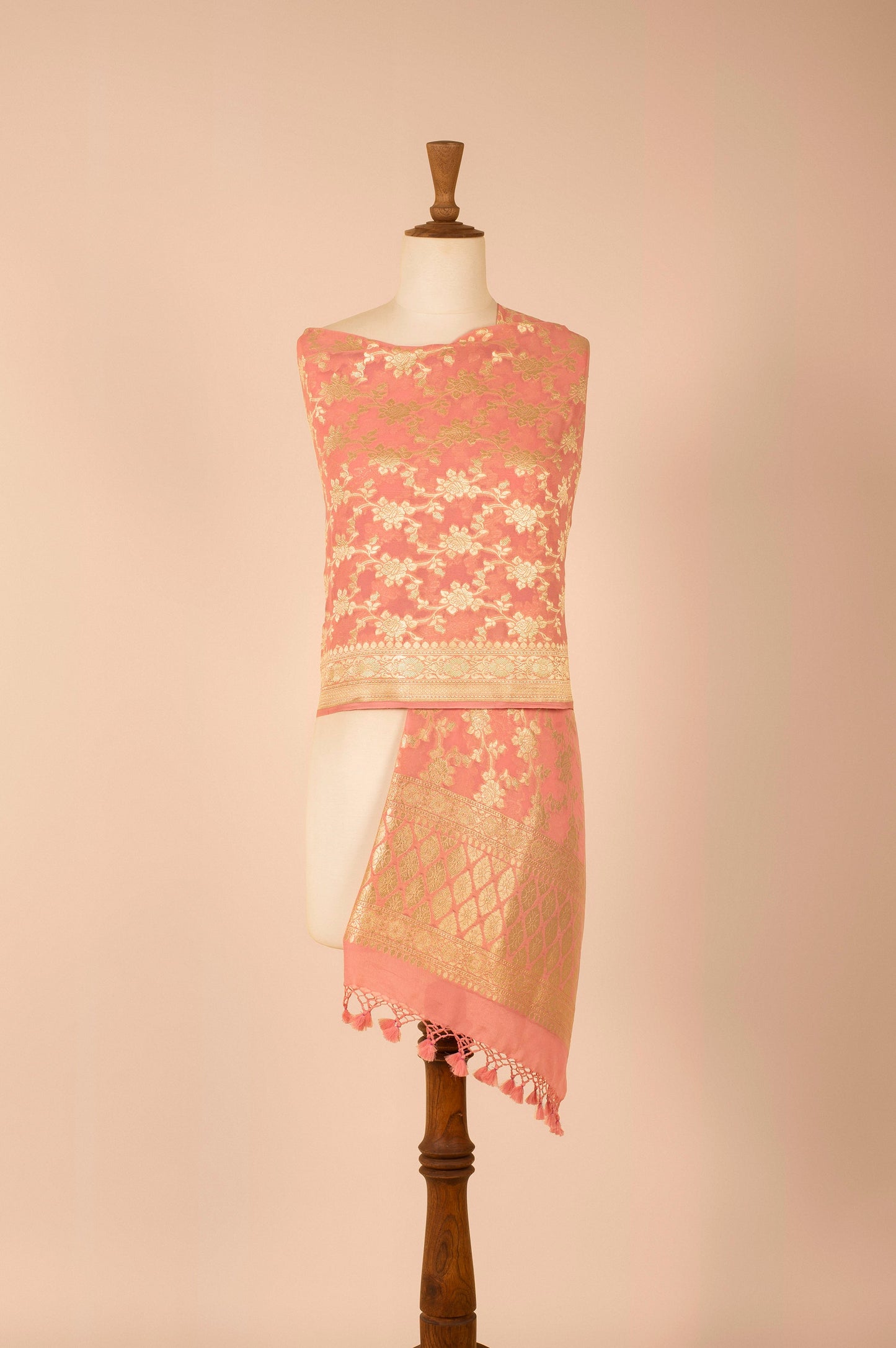 Handwoven Pink Georgette Dupatta