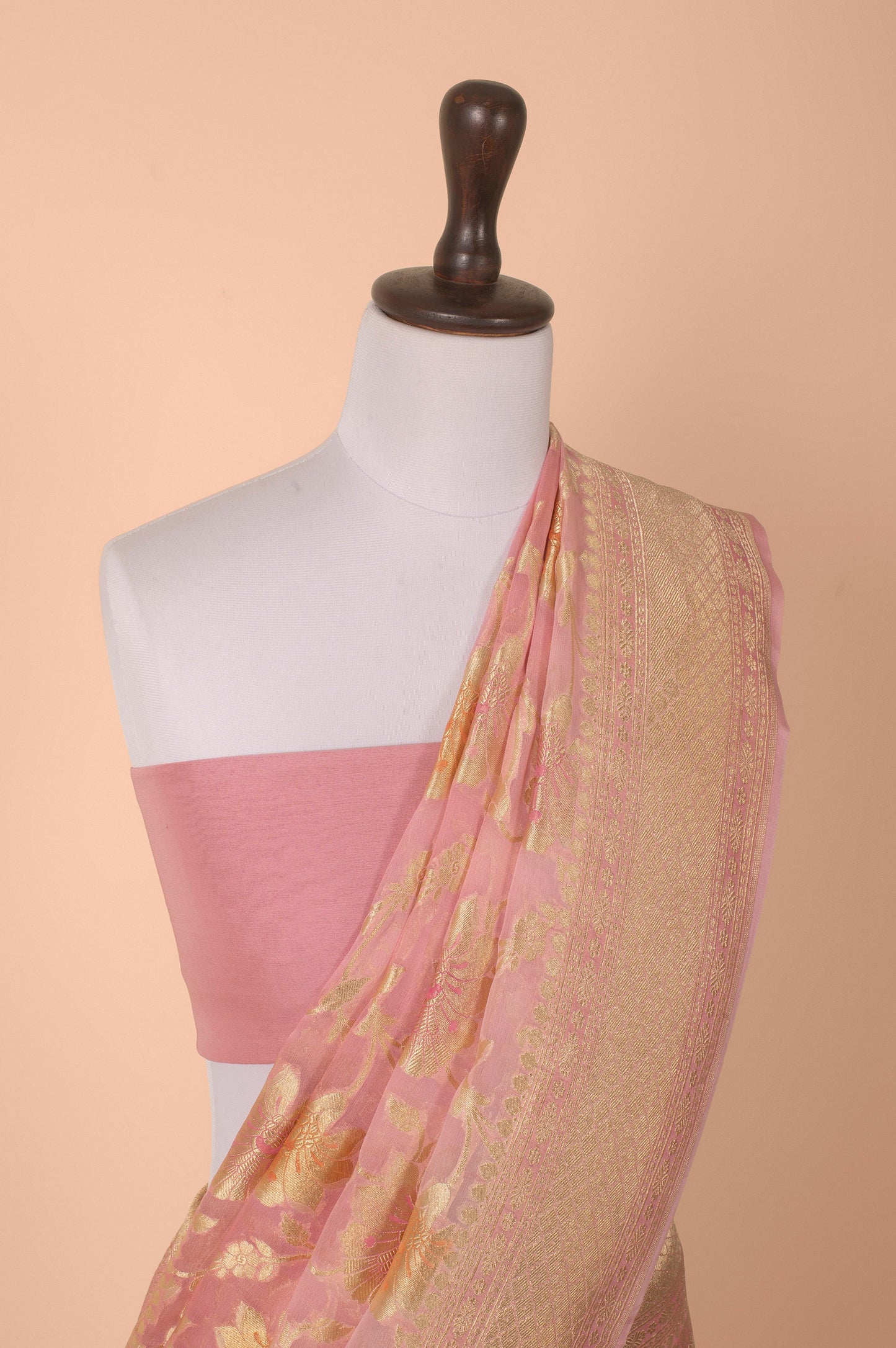 Handwoven Pink Georgette Saree