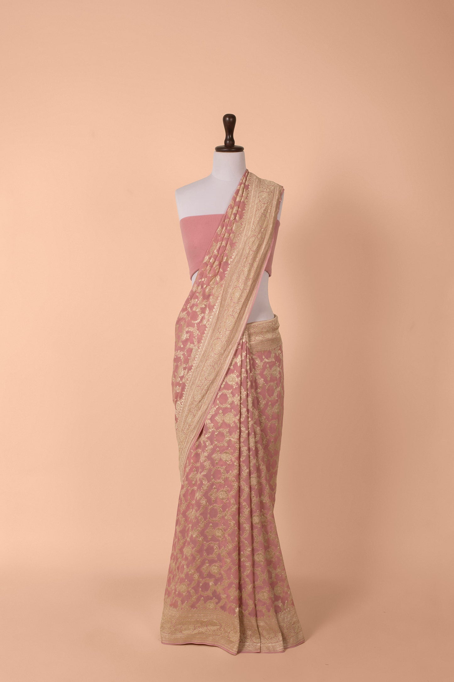 Handwoven Pink Georgette Saree