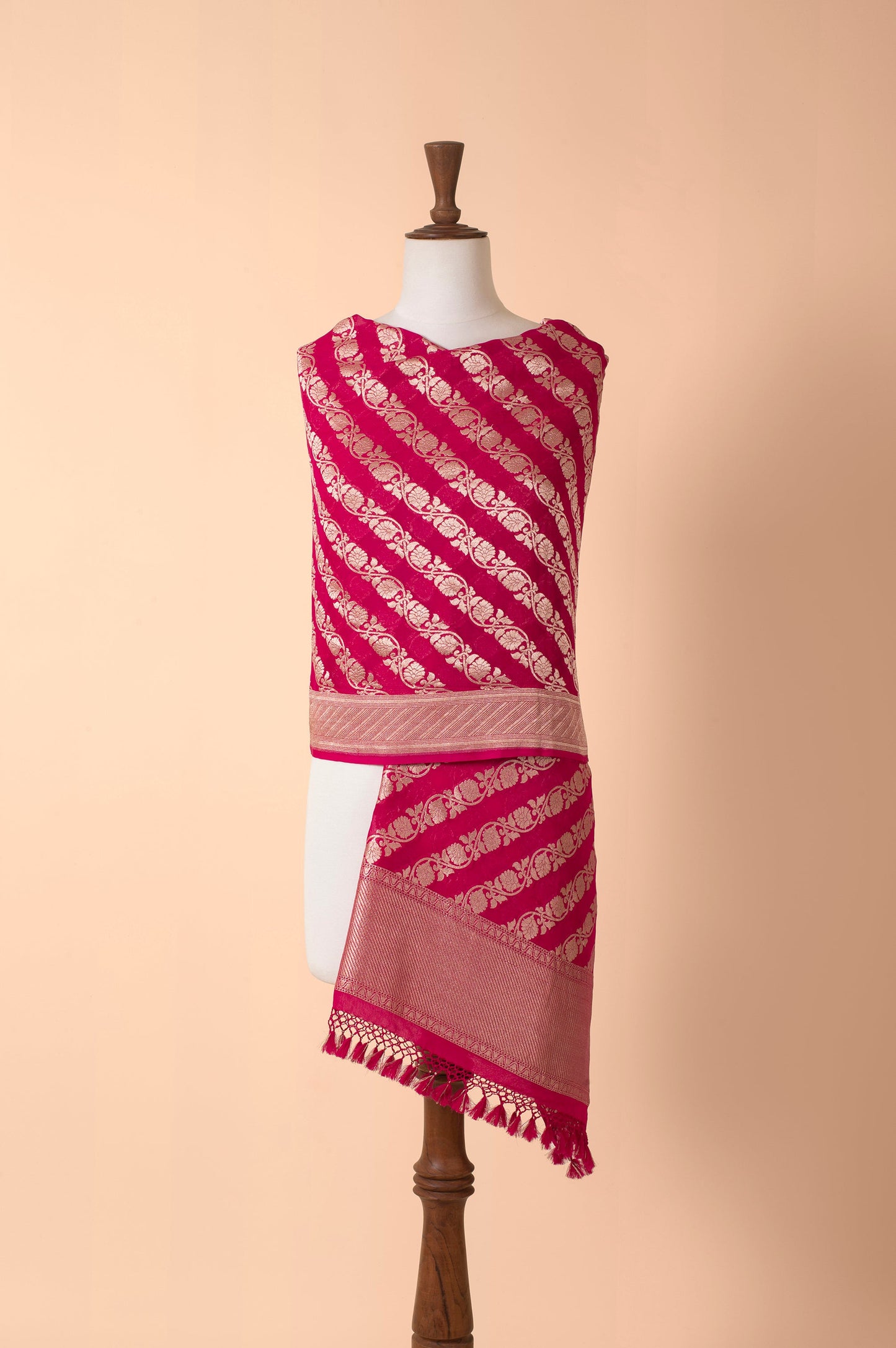 Handwoven Deep Pink Georgette Dupatta