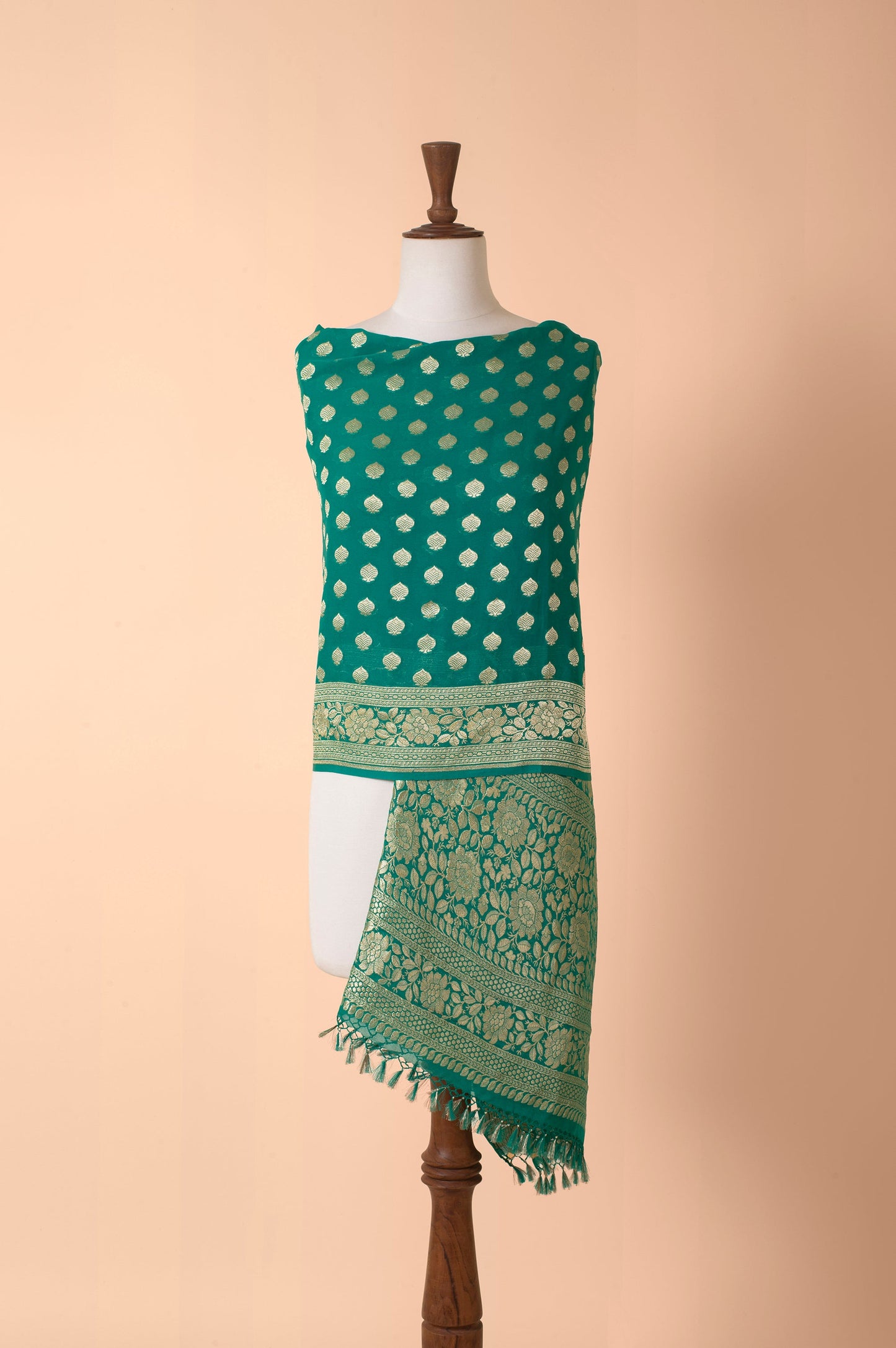 Handwoven Green Georgette Dupatta