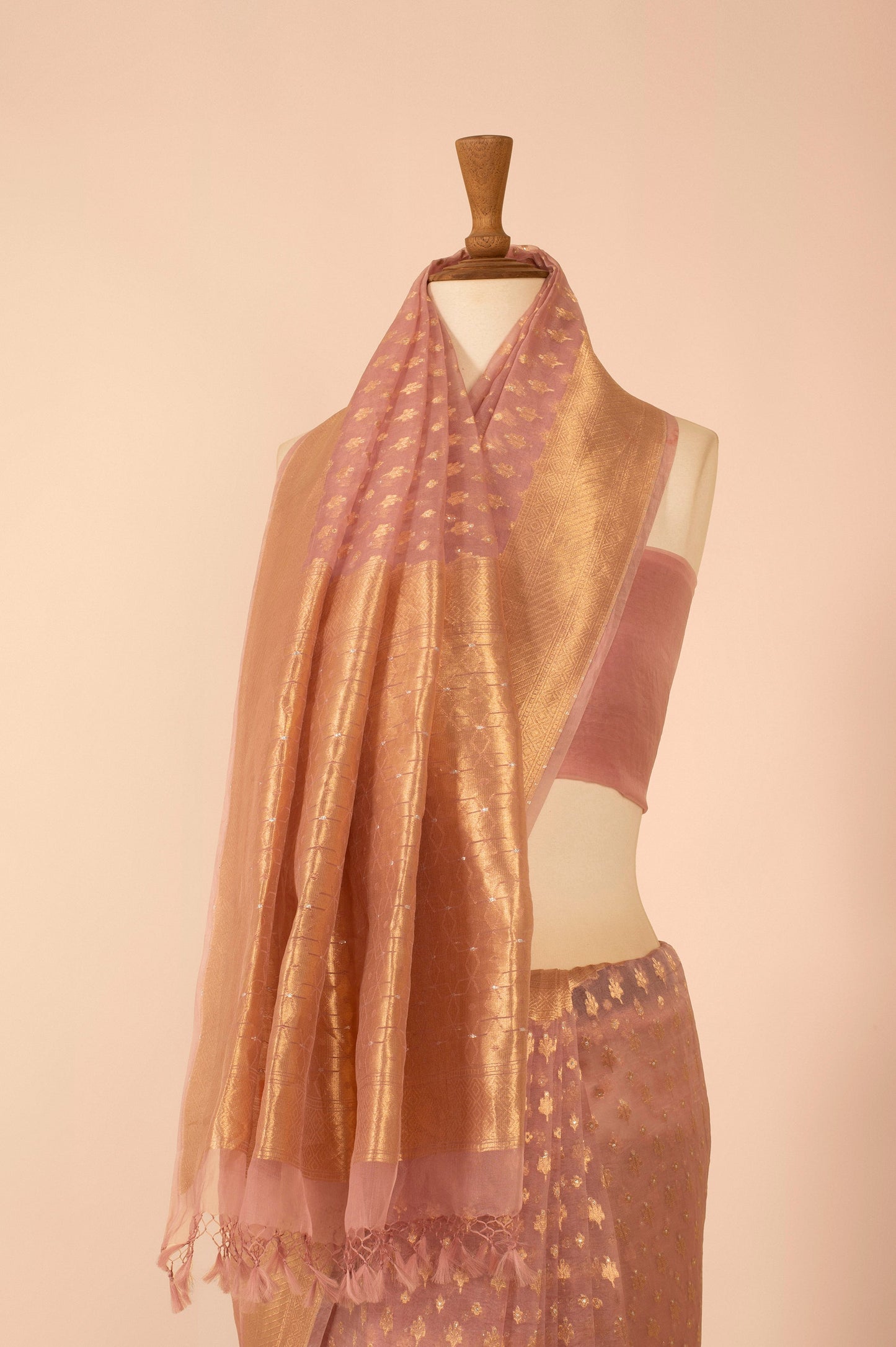 Handwoven Pink Organza Sari