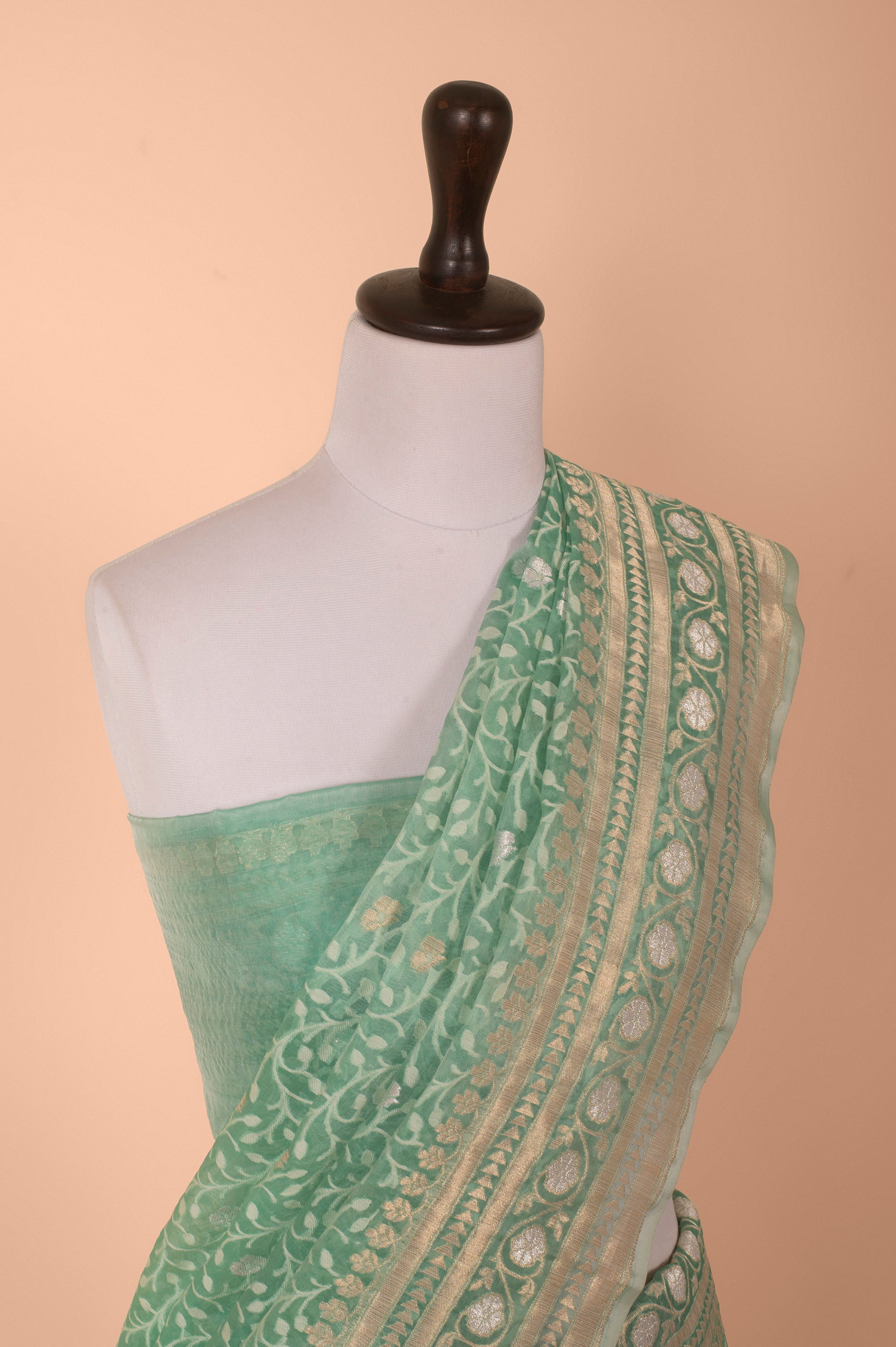 Green woven organza saree with blouse - AASTHA FASHION - 4130849