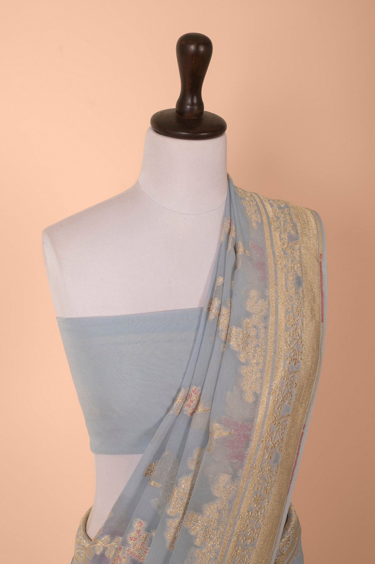 Handwoven Grey Georgette Saree