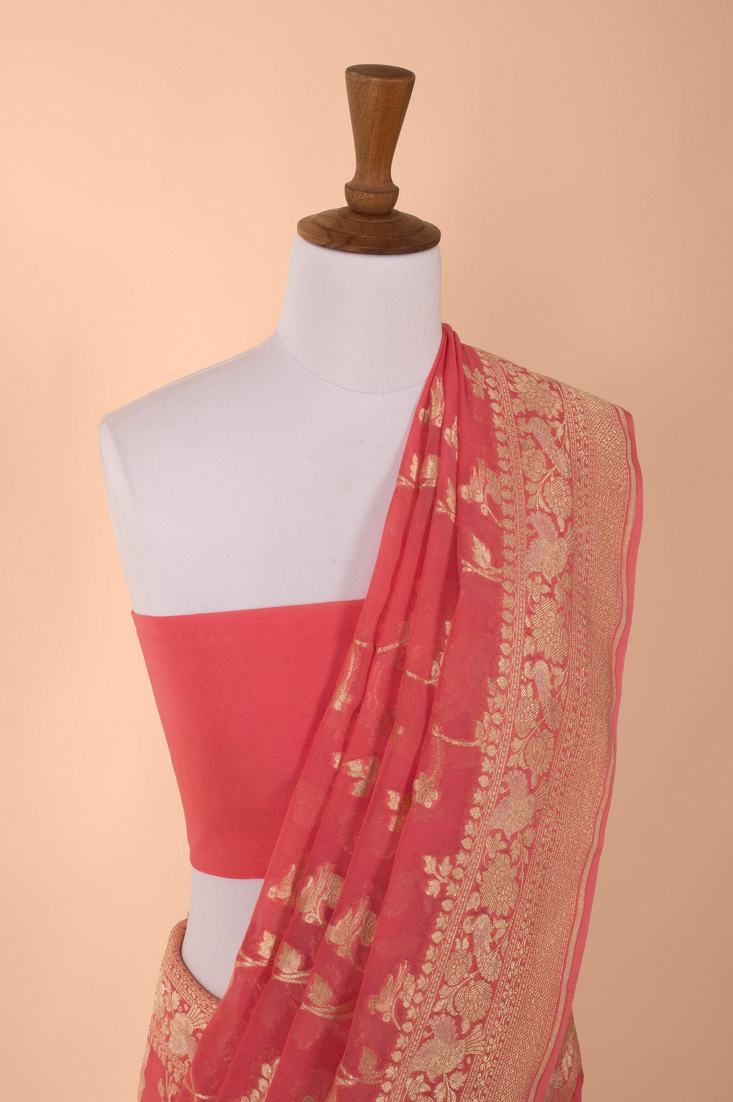 Handwoven Pink Georgette Sari