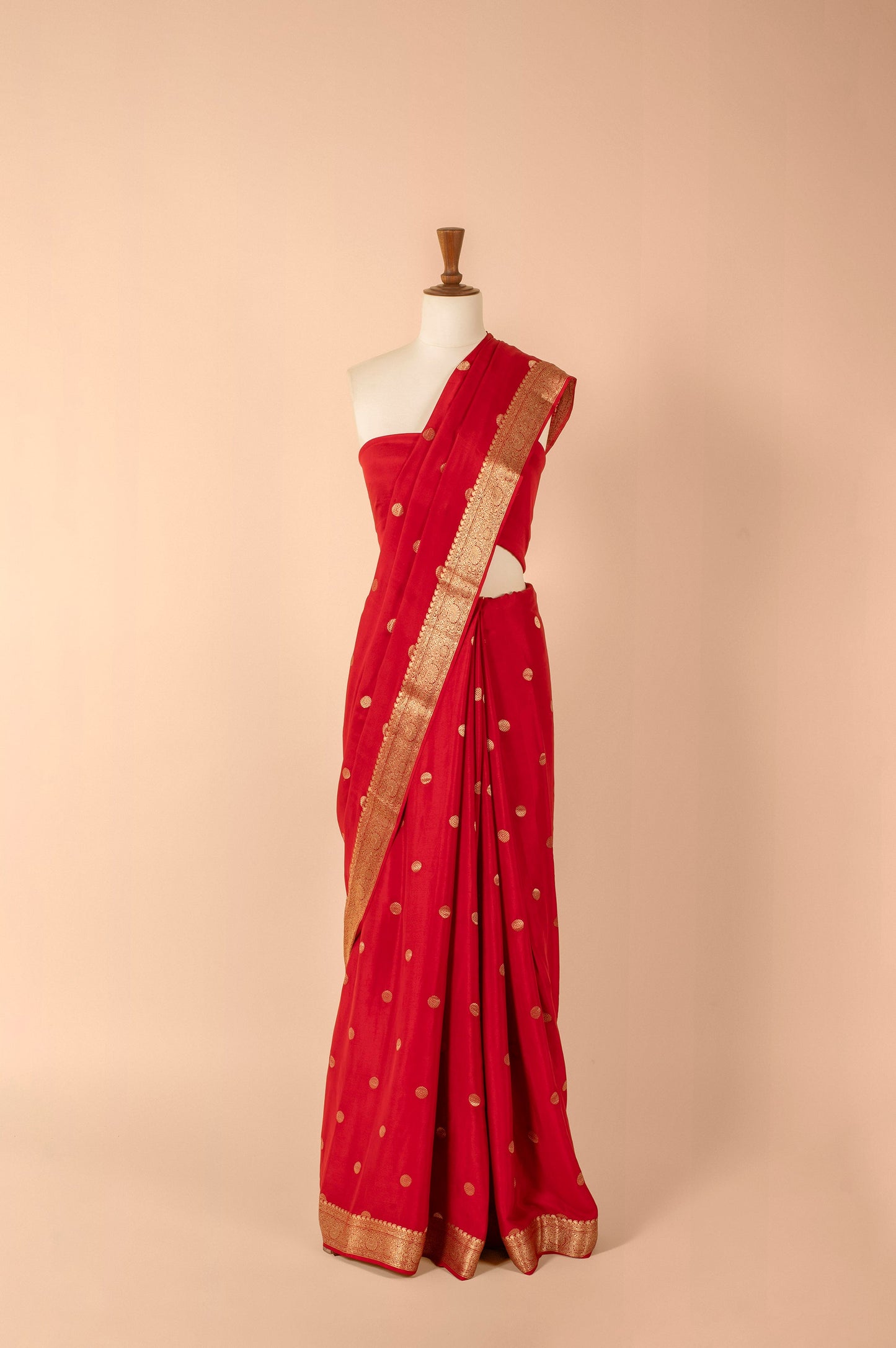 Handwoven Red Georgette Sari