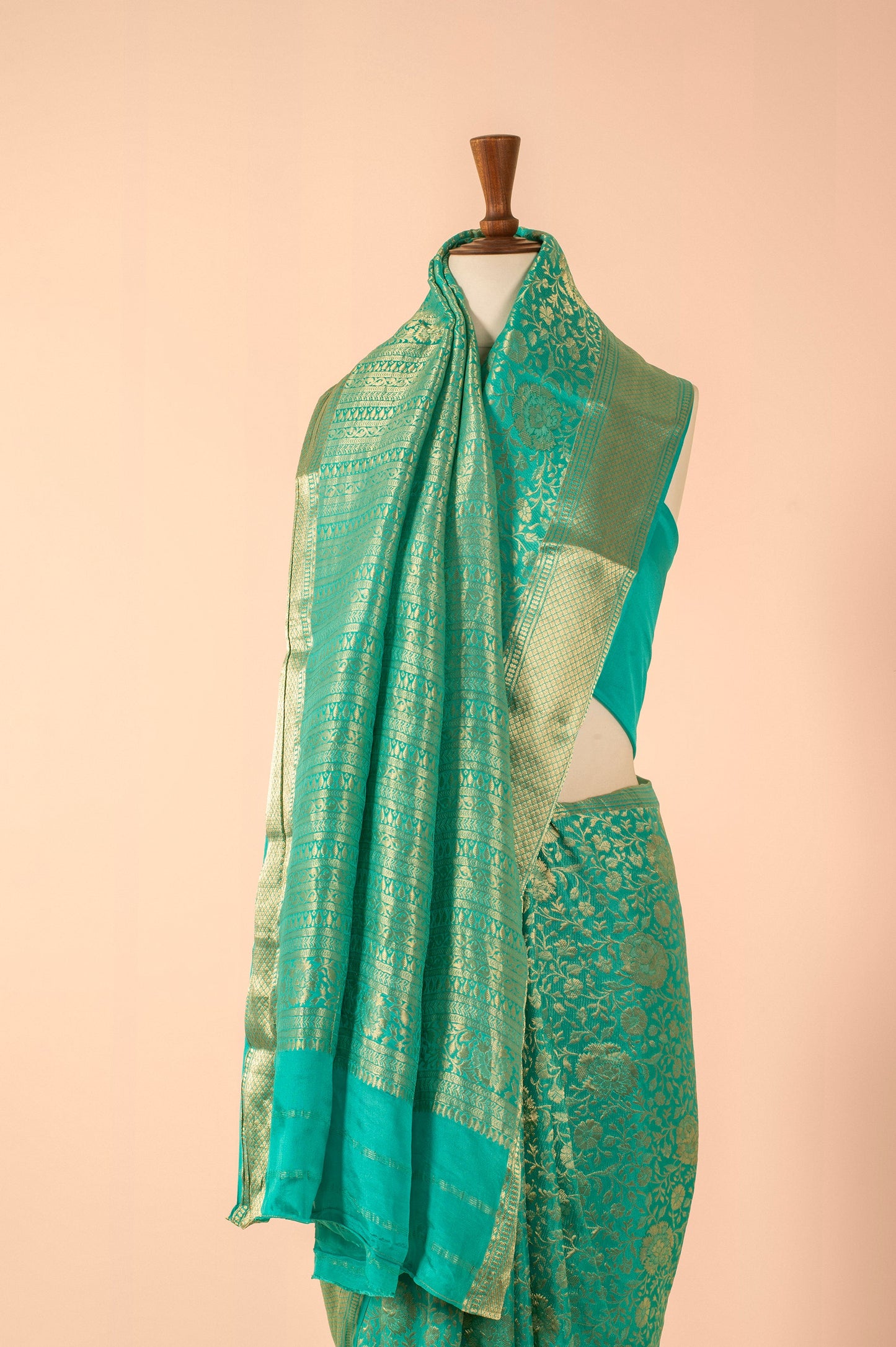 Handwoven Blue Georgette Saree