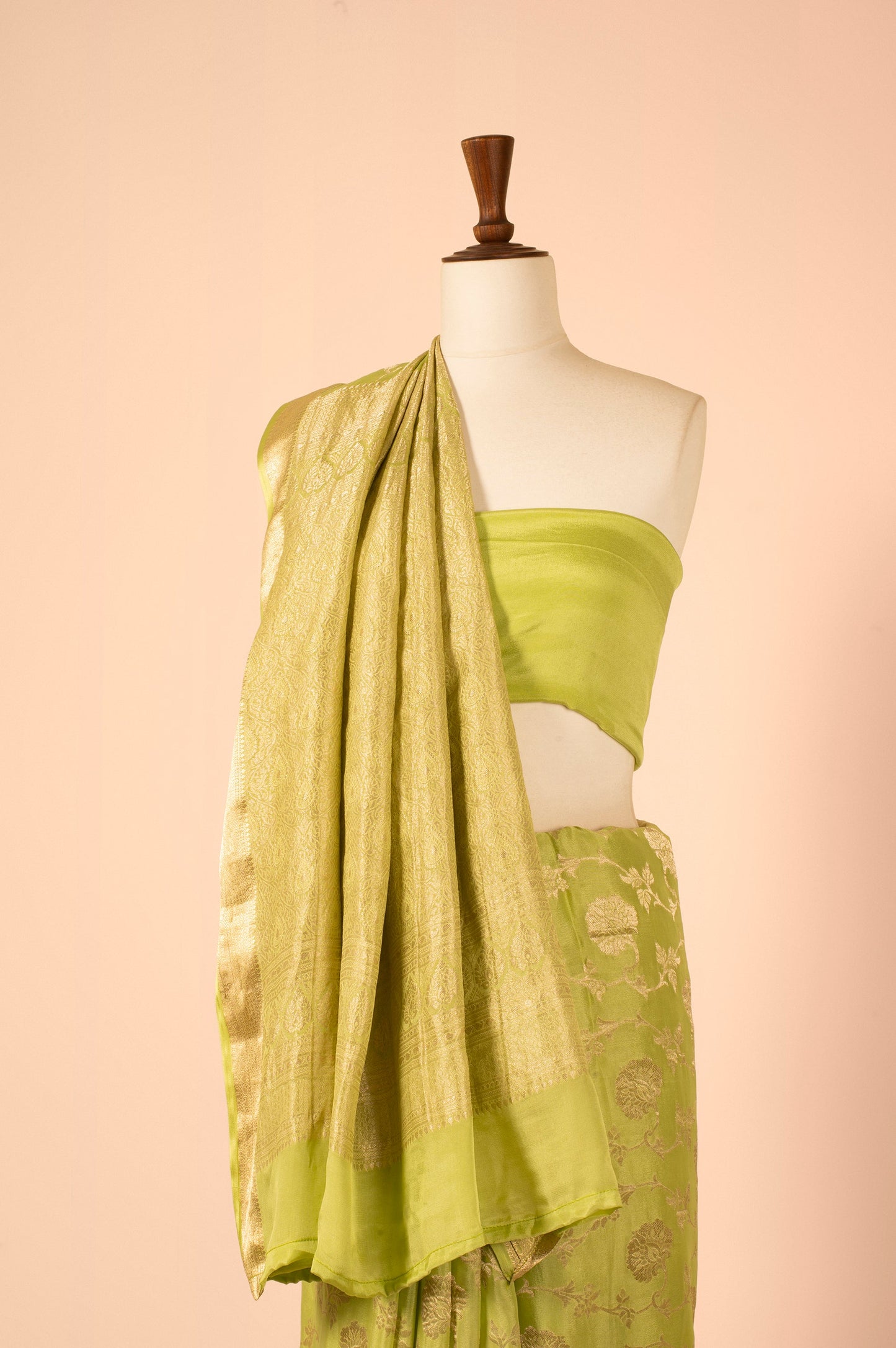 Handwoven Green Georgette Sari