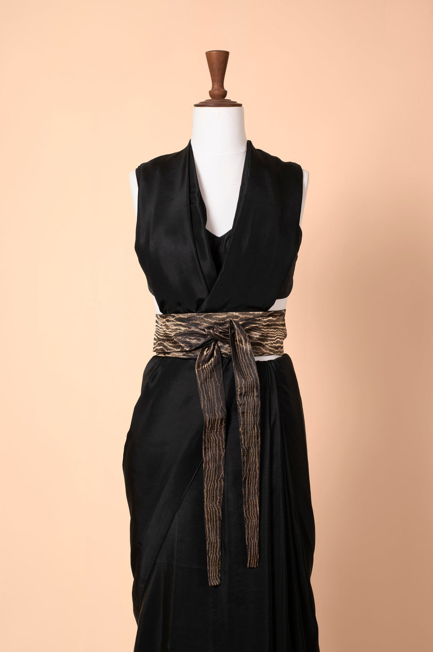 Handwoven Black Tissue Silk Belt