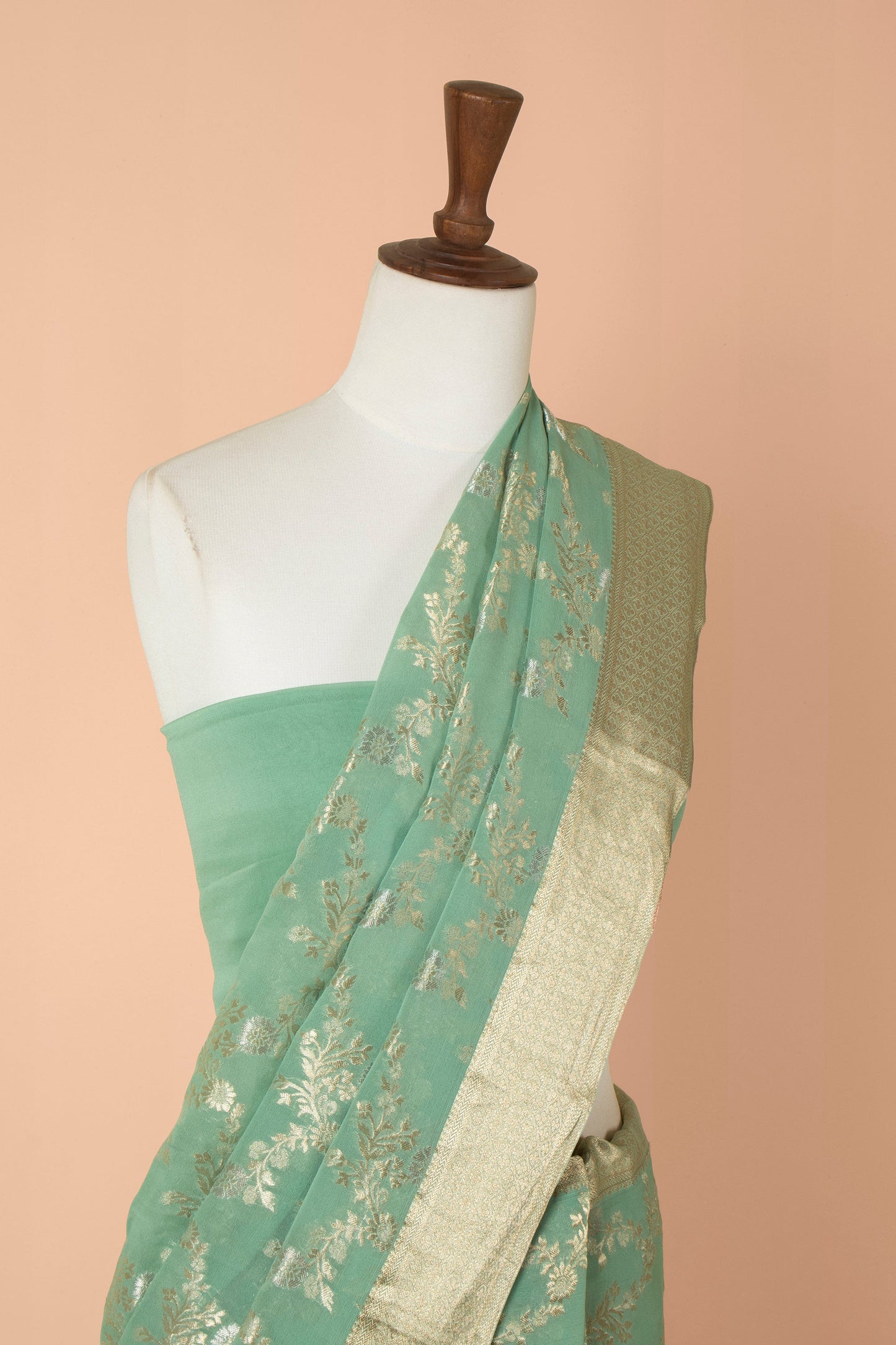 Handwoven Green Georgette Sari