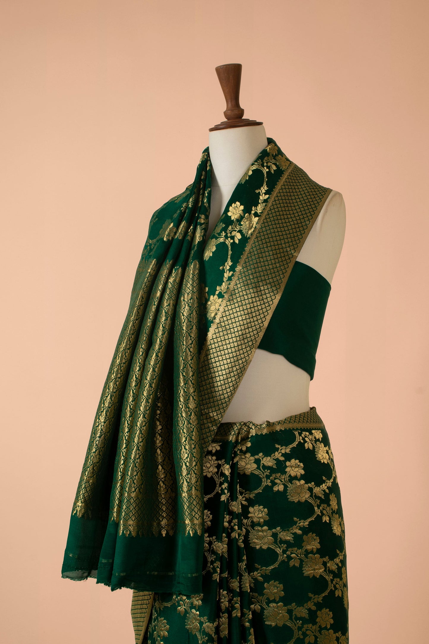 Handwoven Green Georgette Sari