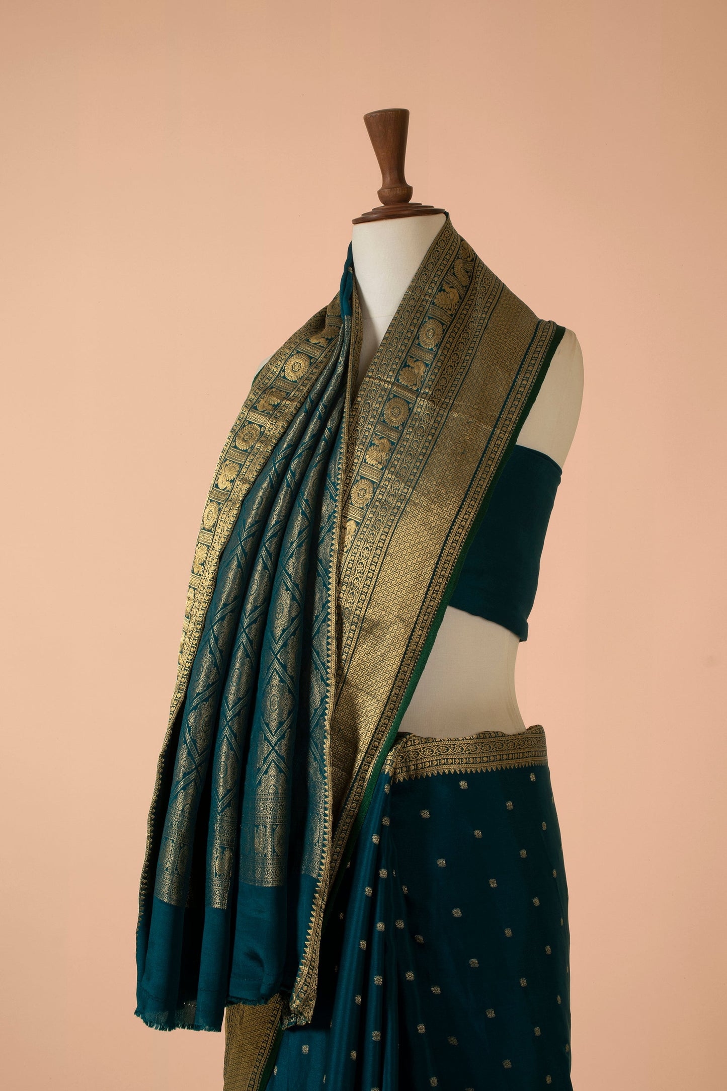 Handwoven Blue Georgette Sari