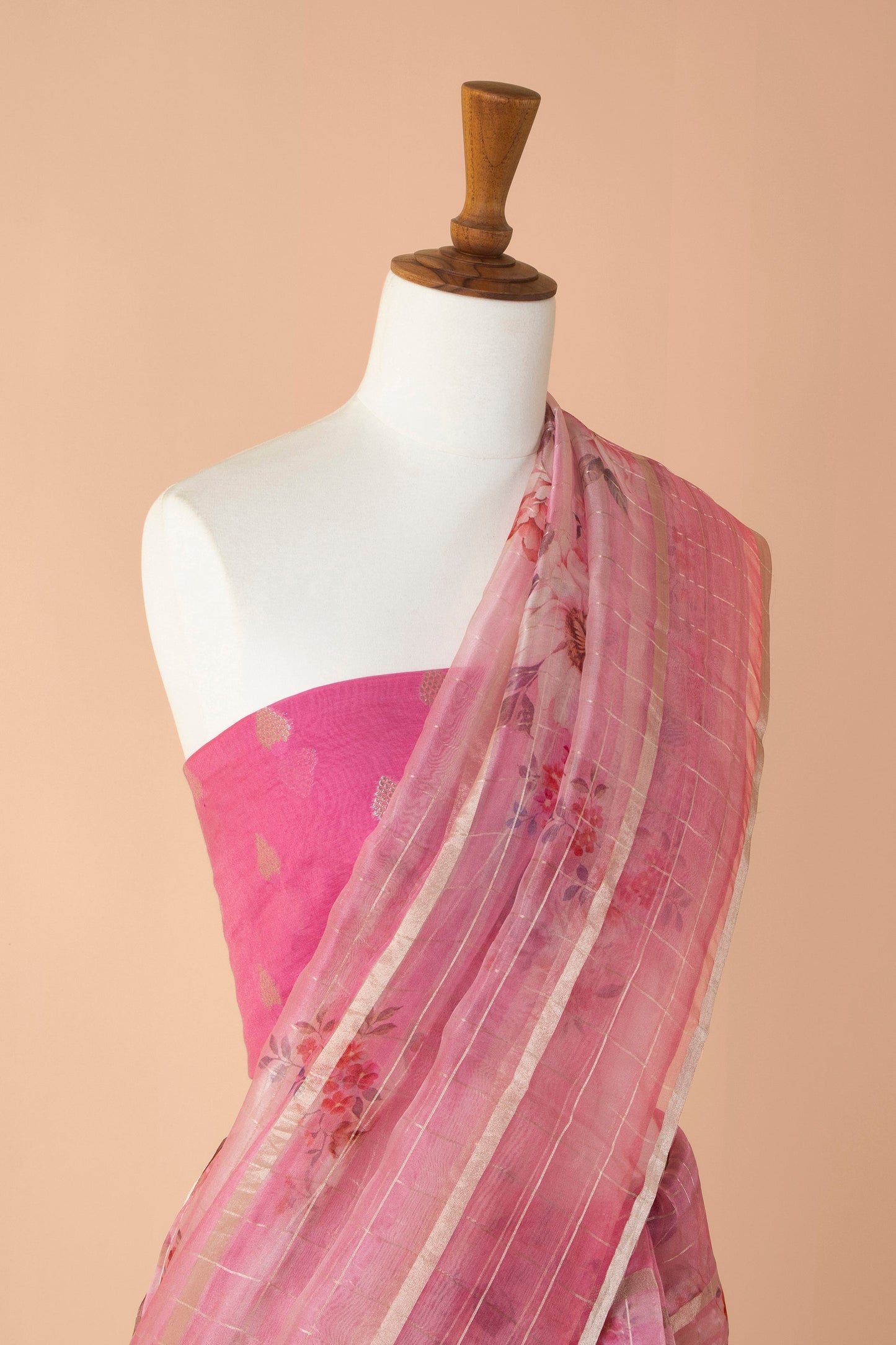 Handwoven Pink Organza Sari