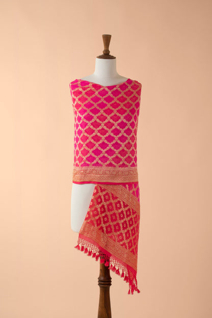 Handwoven Pink Georgette Dupatta